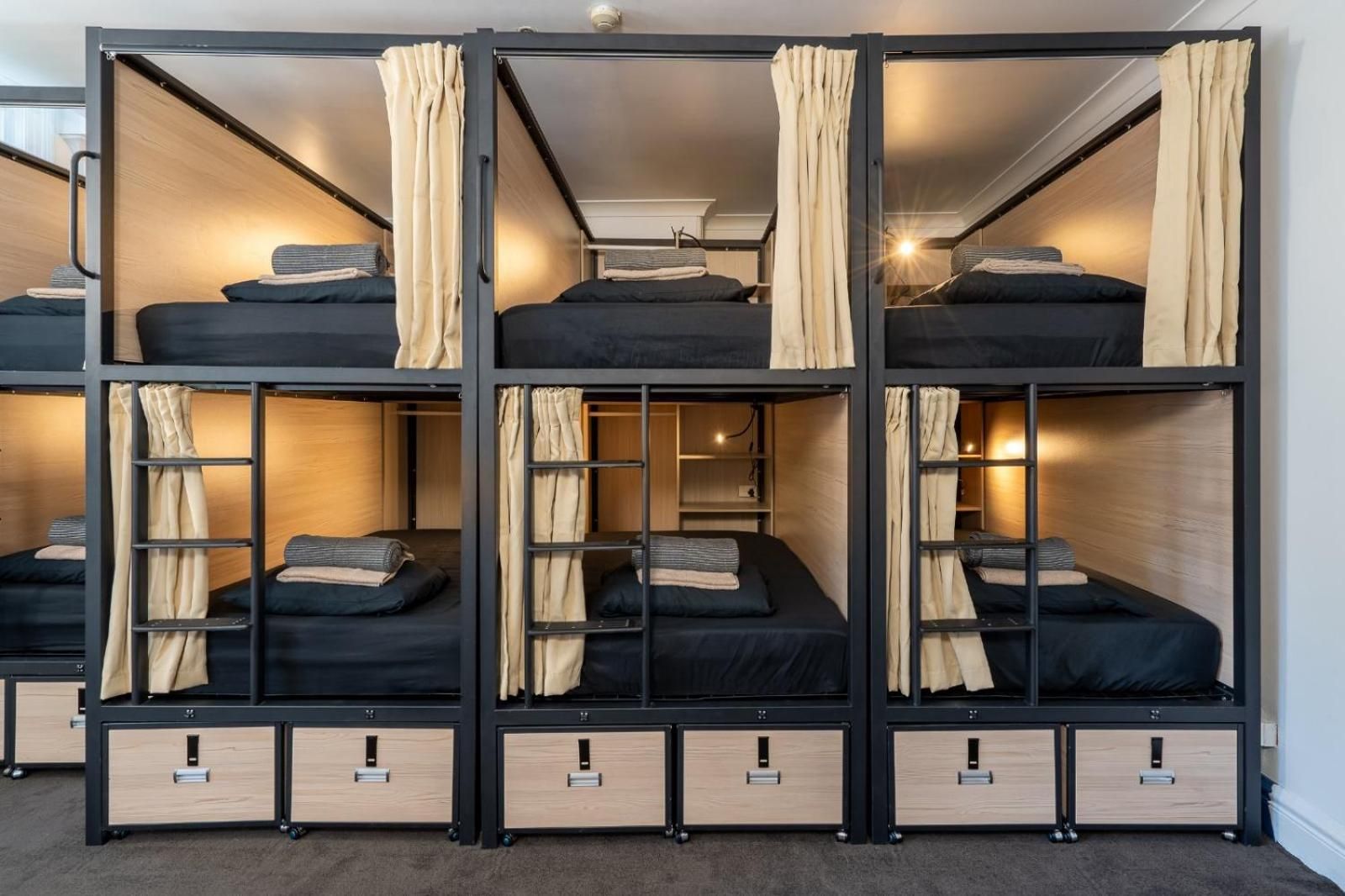 Pod in Shared Dorm