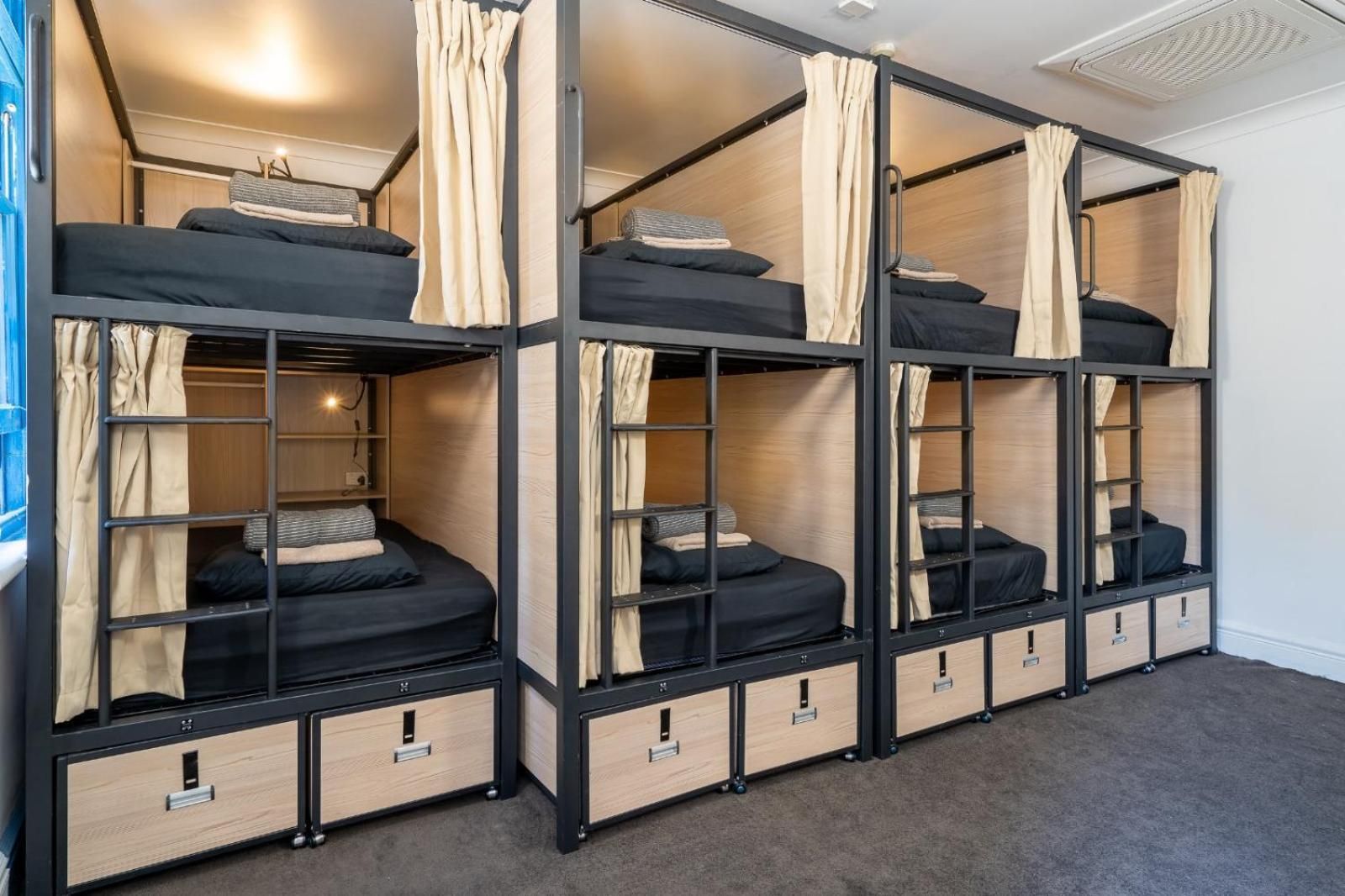 Pod in Shared Dorm