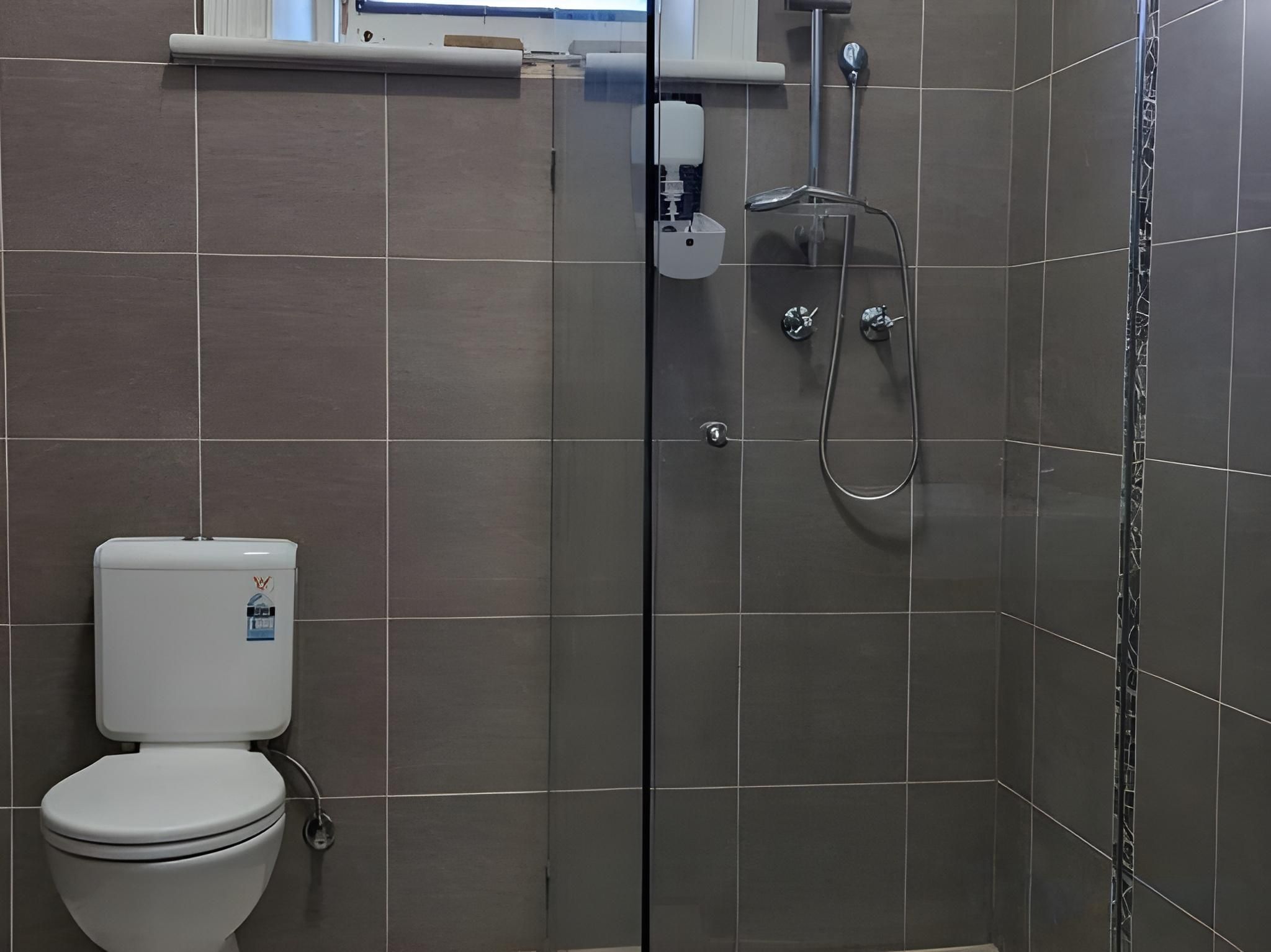 Base Camp Hostel Bed in 10 Bed Mixed Dormitory