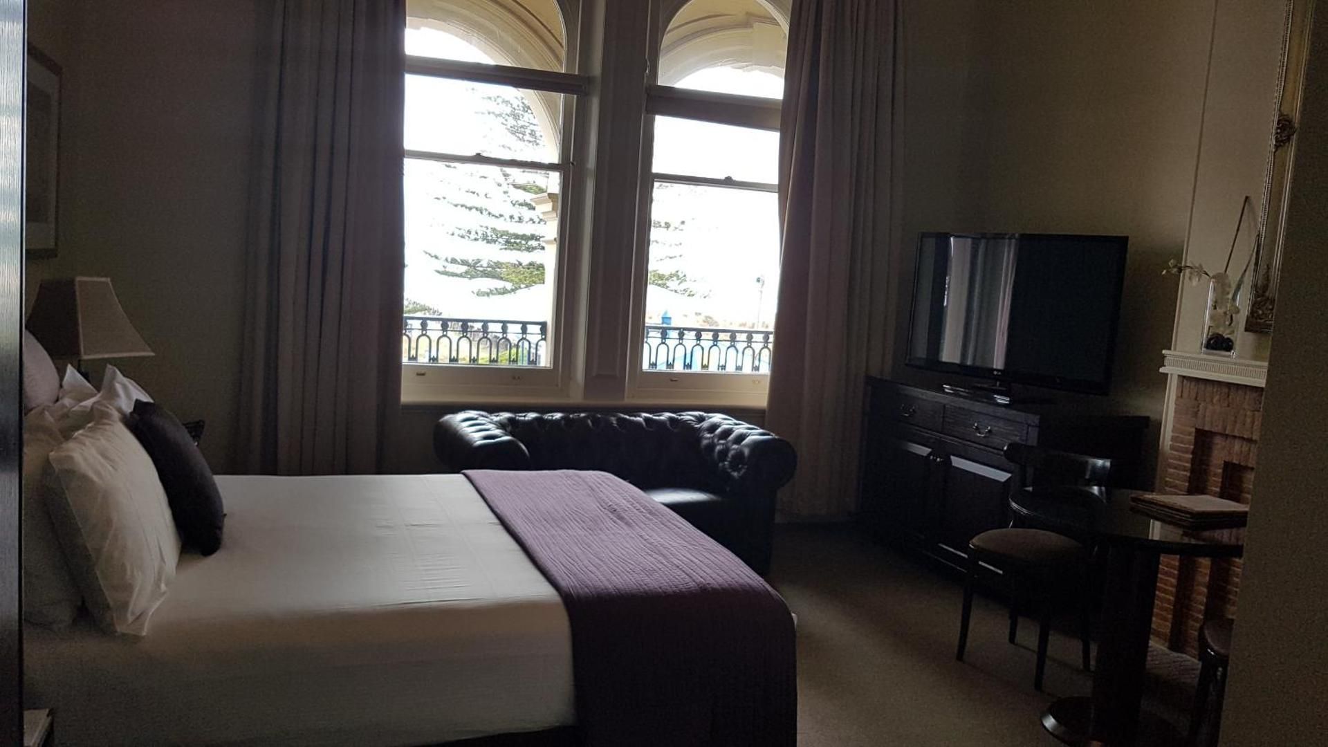 Deluxe Heritage Room