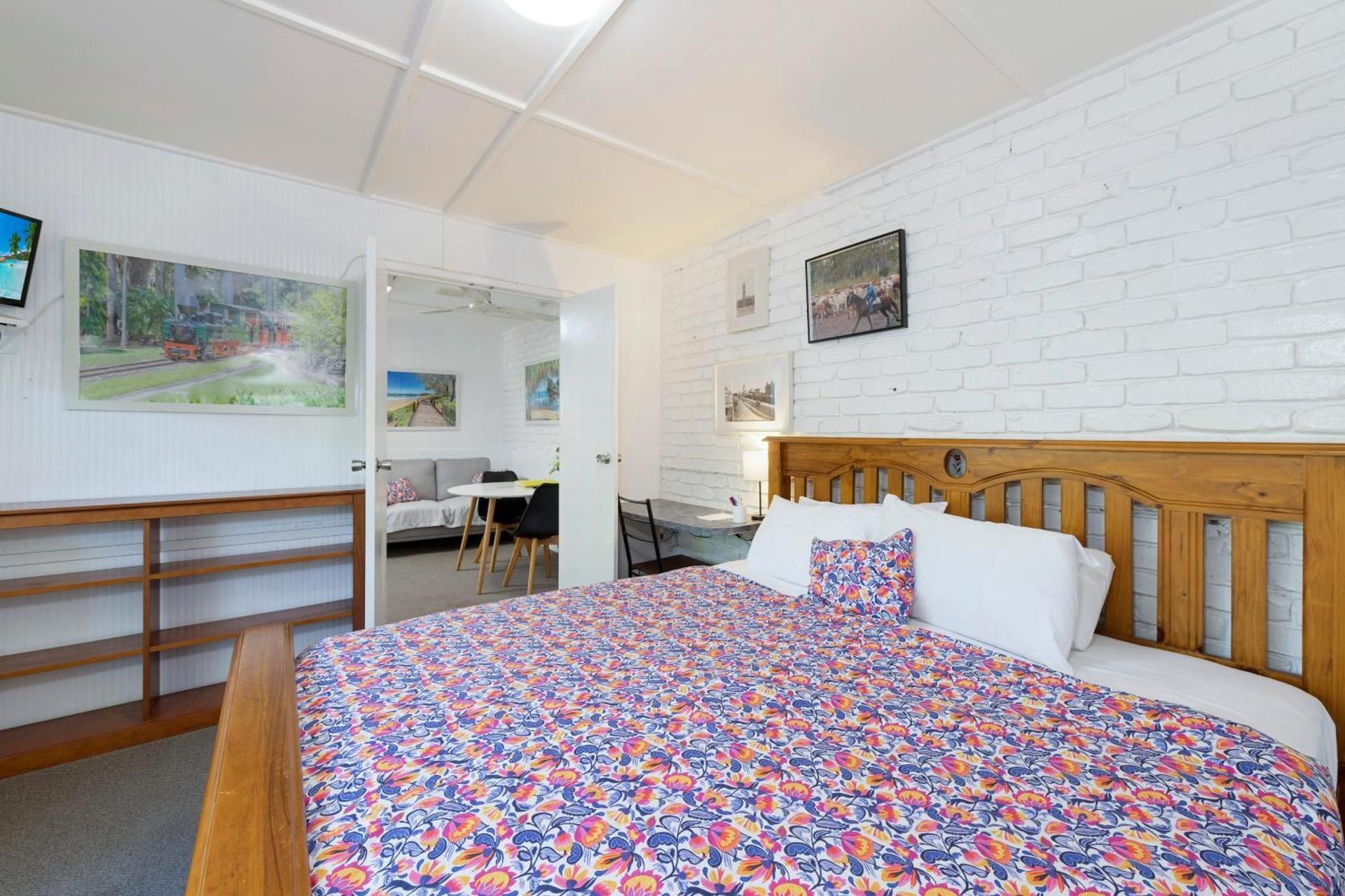 Large Twin Room