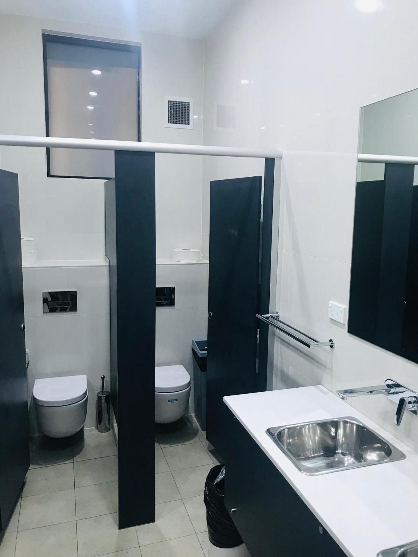 1 Person in 4-Bed Female Dormitory - 18-40 Years Only