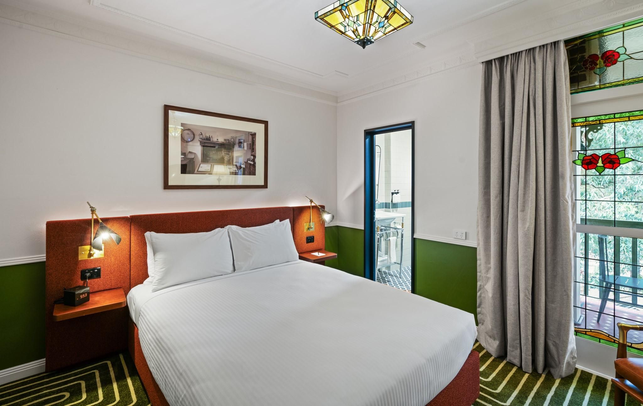 Queen Room