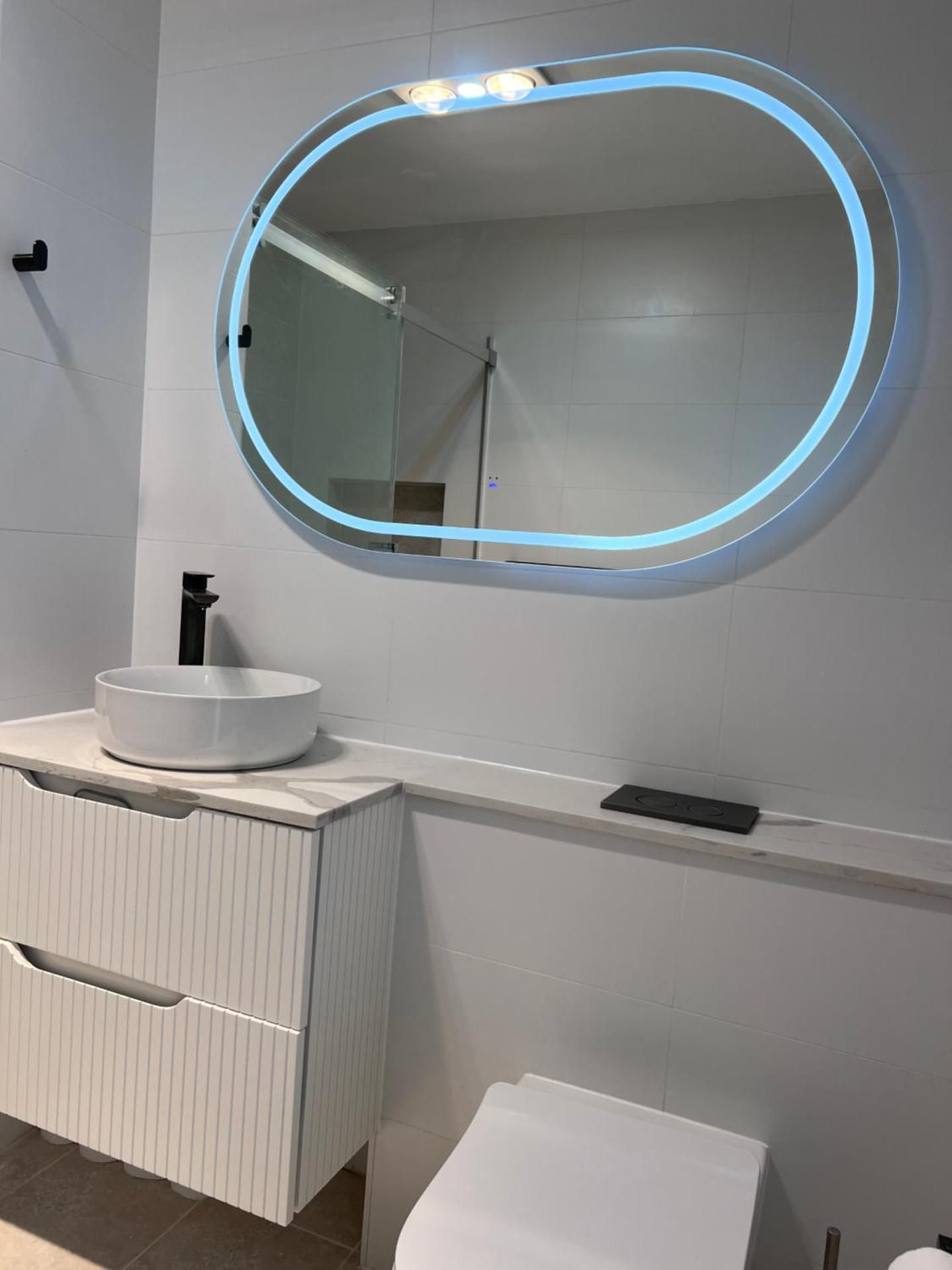 Stunning View room-Steps to Bondi Beach Deluxe Double Room 2