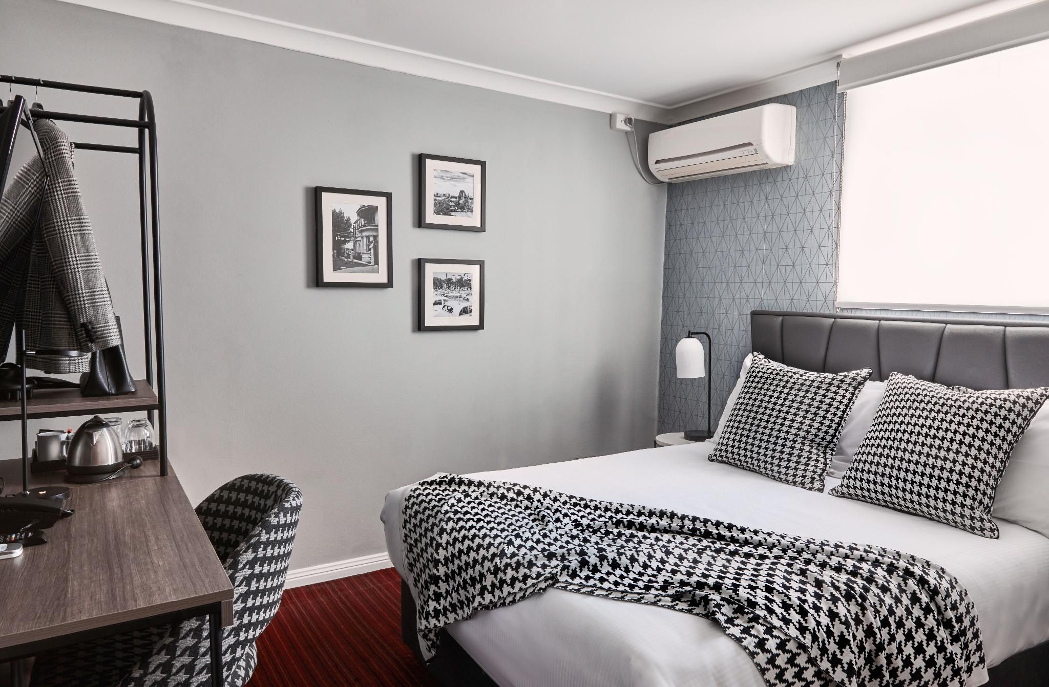 No 9 Springfield Double - Queen 2