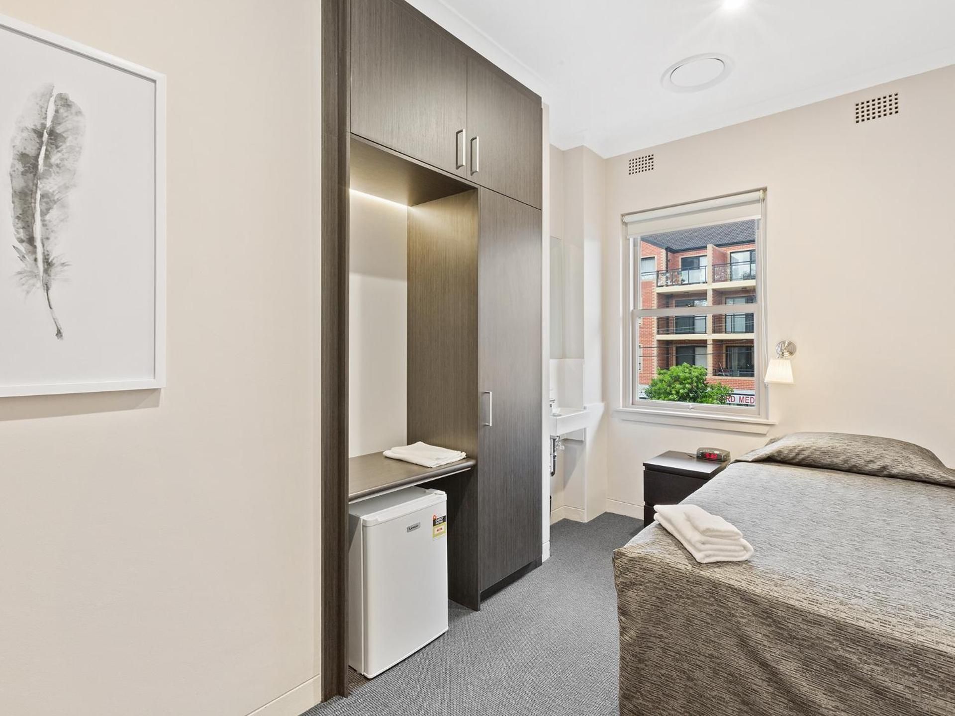 Single Room with Shared Bathroom