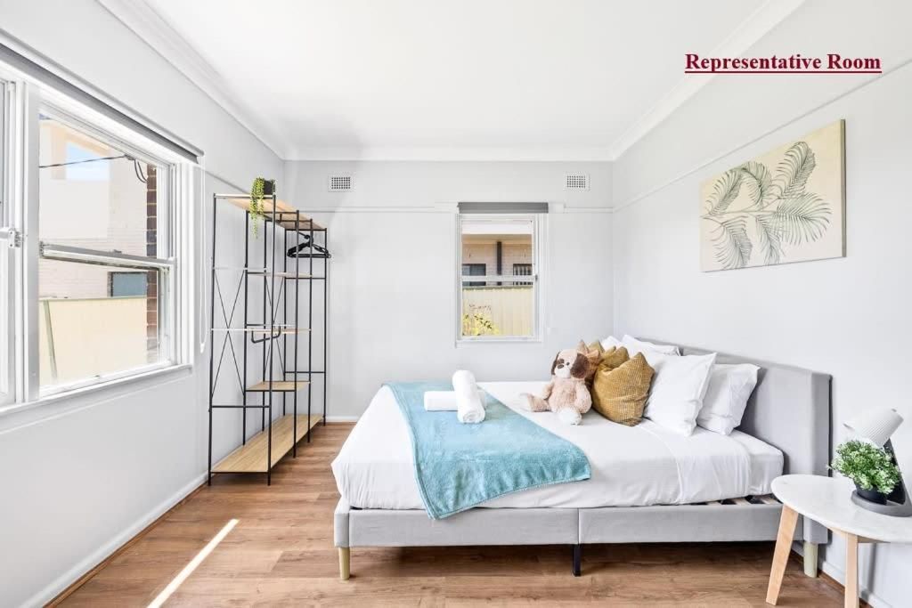 Queen Room with Shared Bathroom