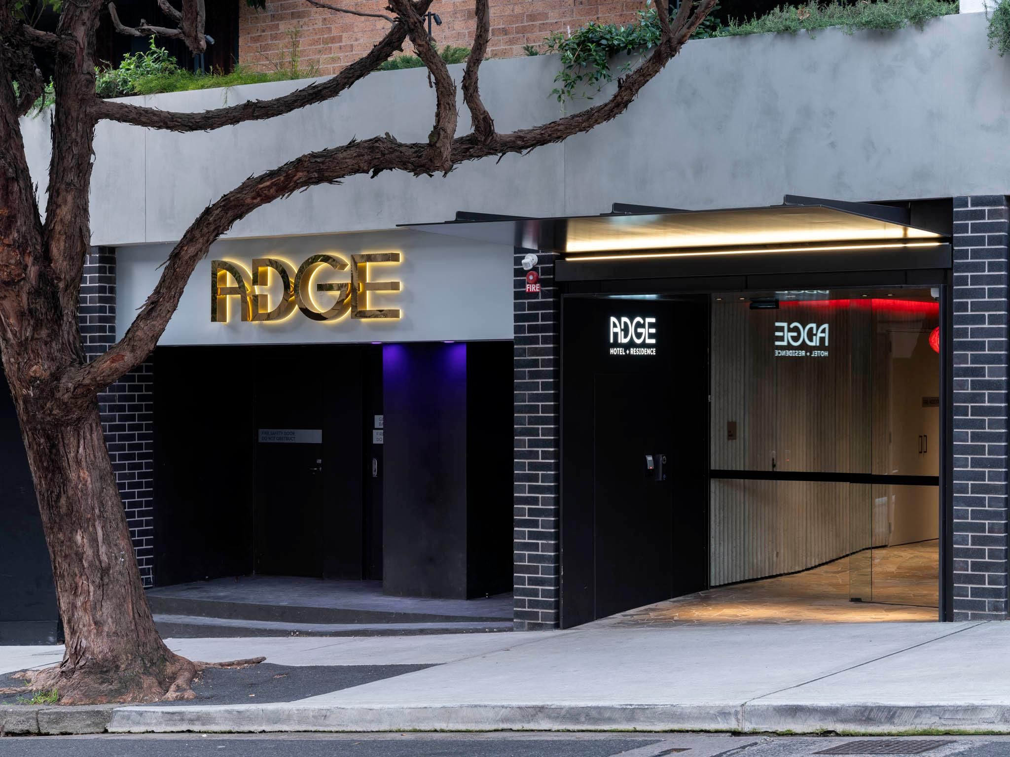 c004a89397885a8ce67b5af4c4cc455b