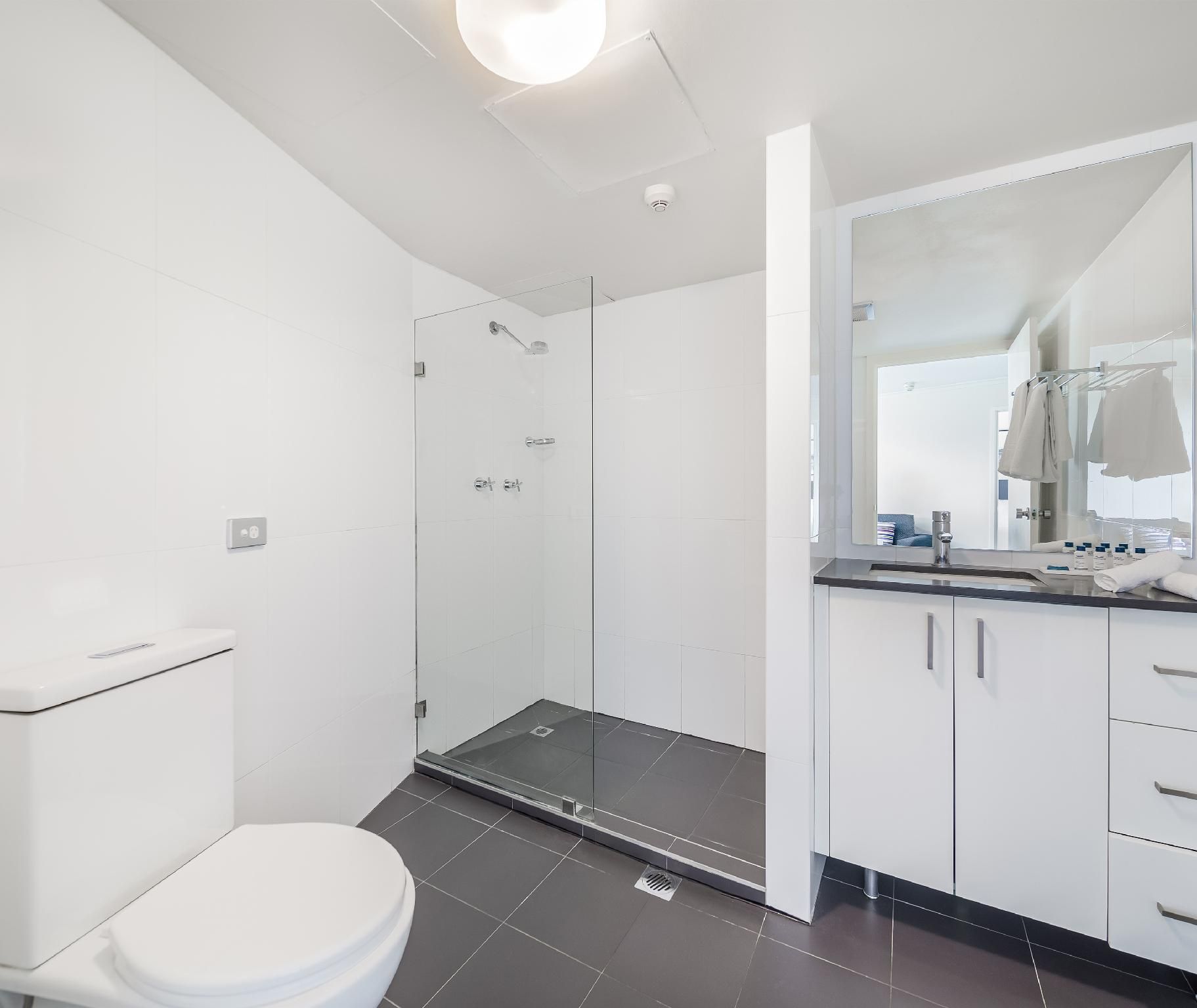 1 Bedroom Executive,No Housekeeping