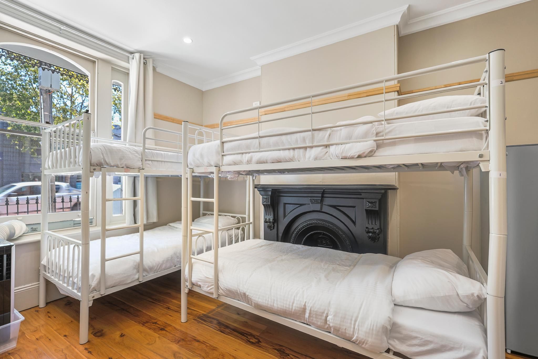 Female Only Pod 6 Beds Room - Ensuite