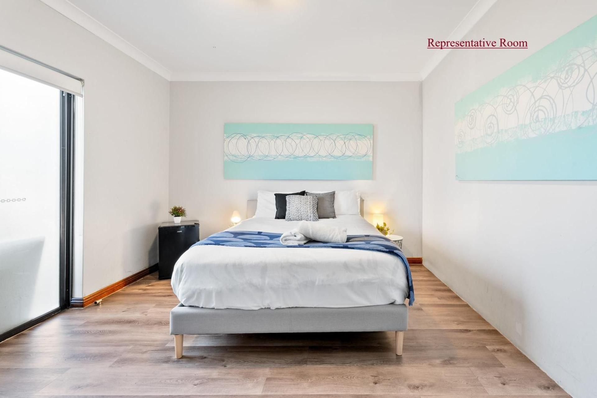 Queen Room with Shared Bathroom