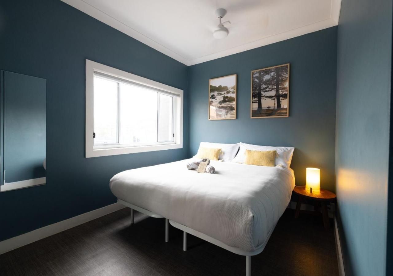 Stoke Beach House Private King Room