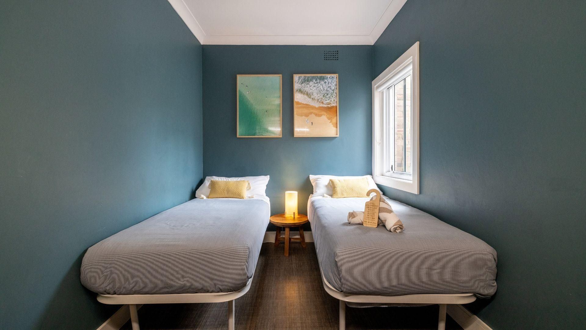 Stoke Beach House Private Twin Room 2