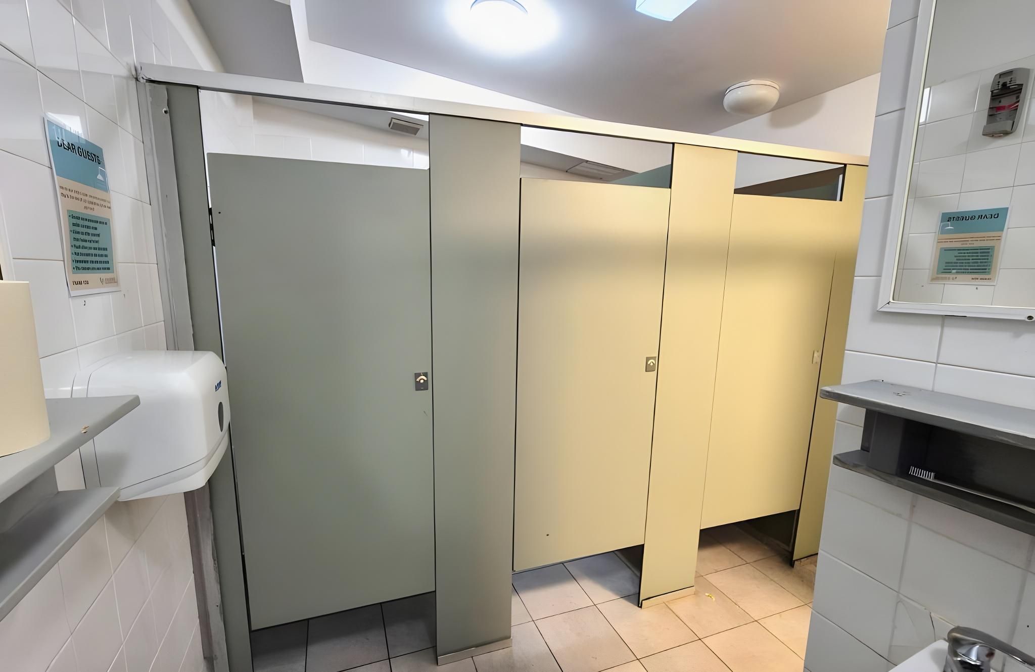 Bed in 4 Berth Mixed Dorm 204 Ages 18-35 Years