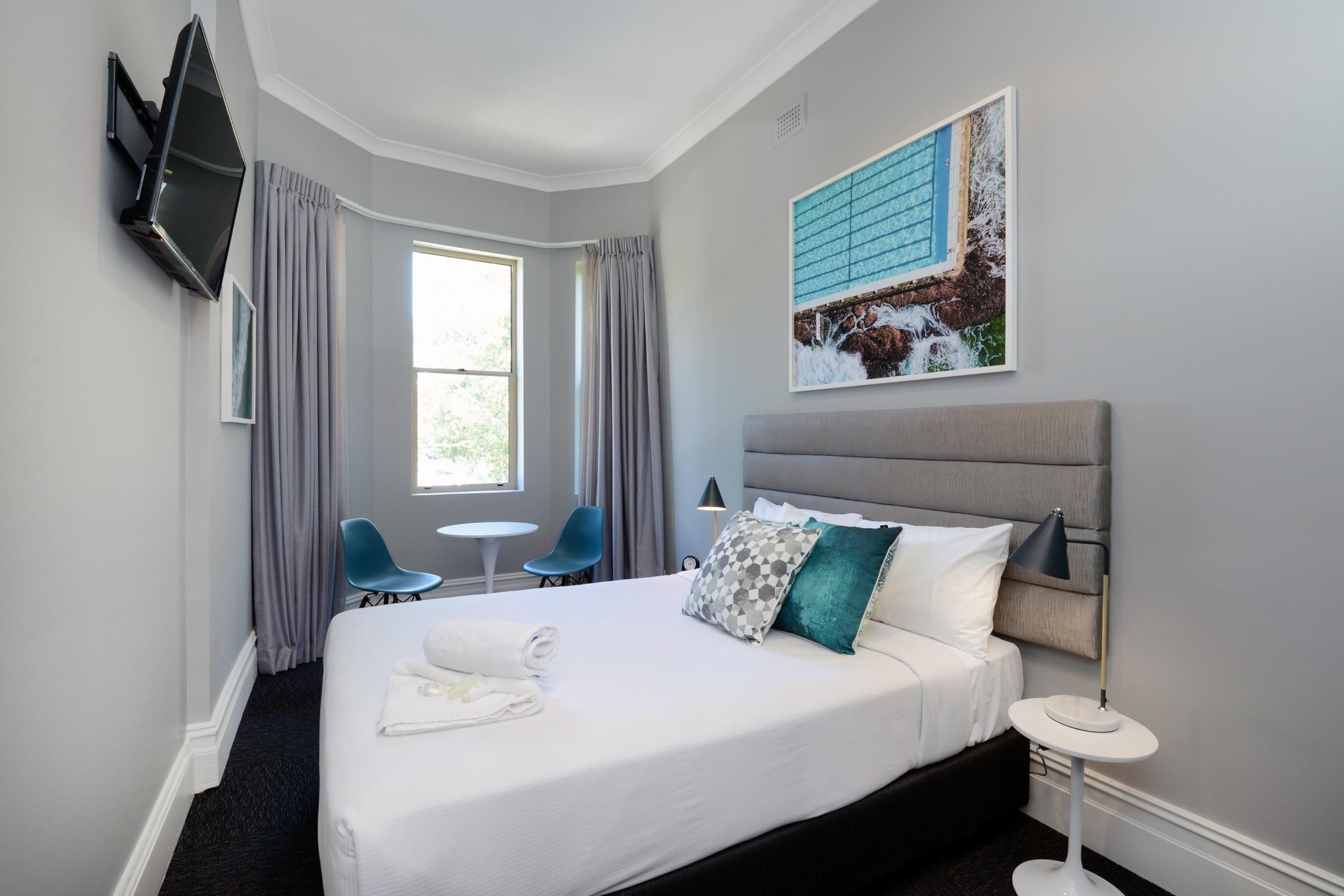 The Alison Randwick Deluxe Double Room with Shared Bathroom