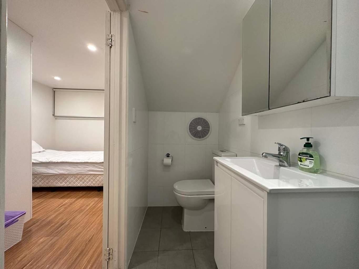 Double Room with Private Bathroom