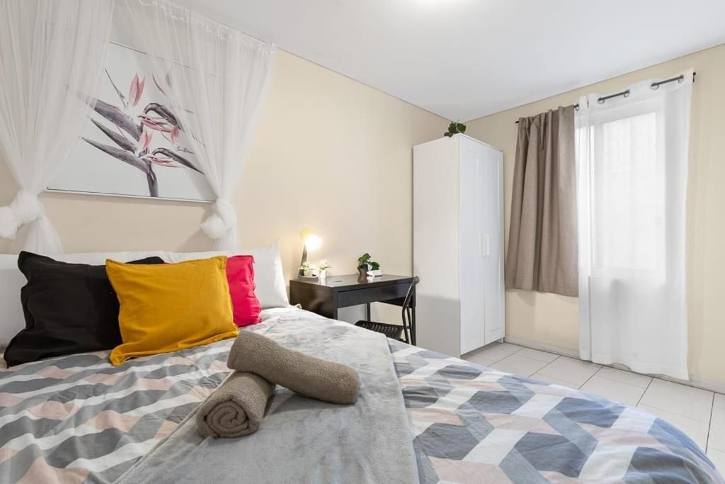 Double Room with Shared Bathroom
