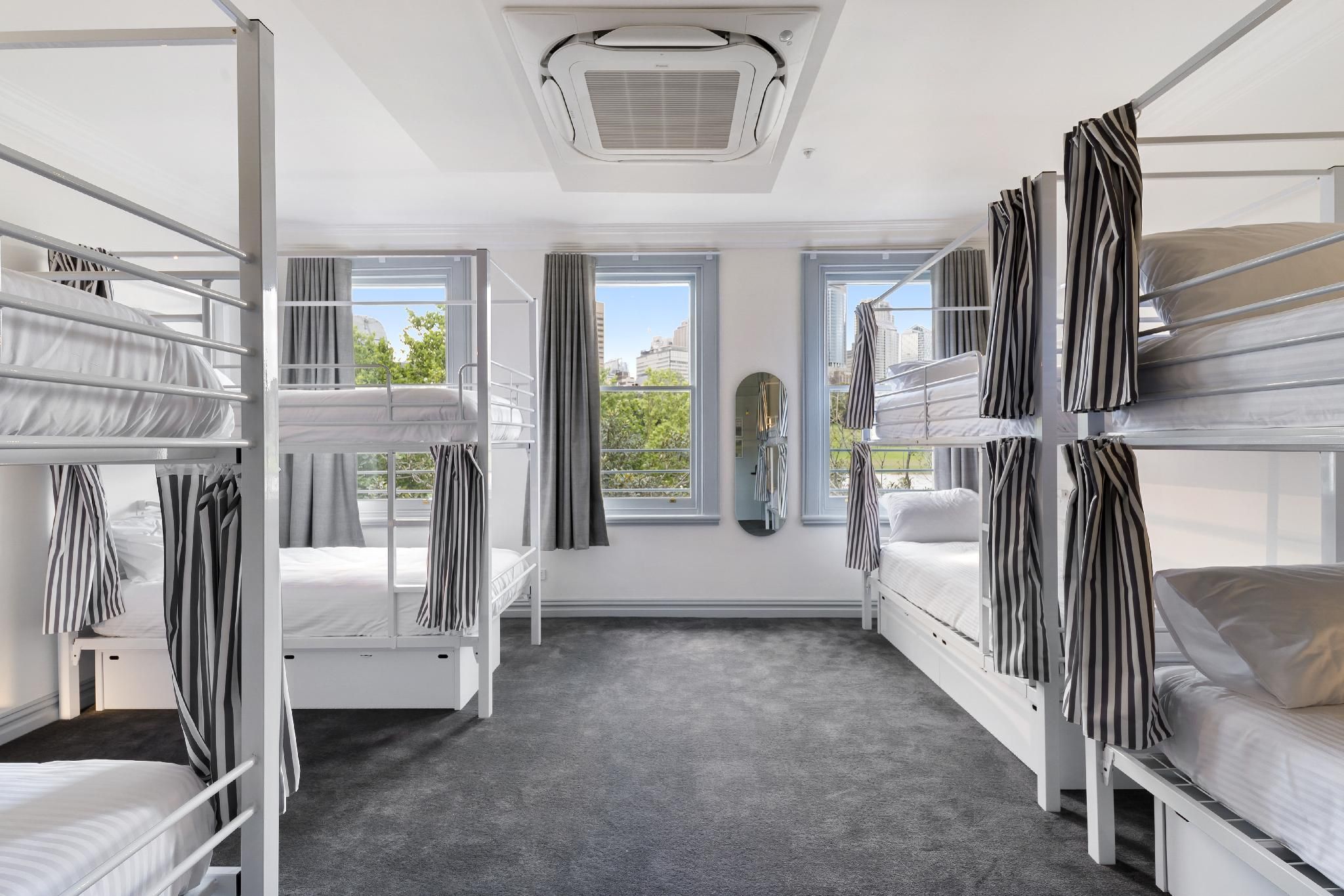 1 Person in 10-Bed Dormitory - Mixed