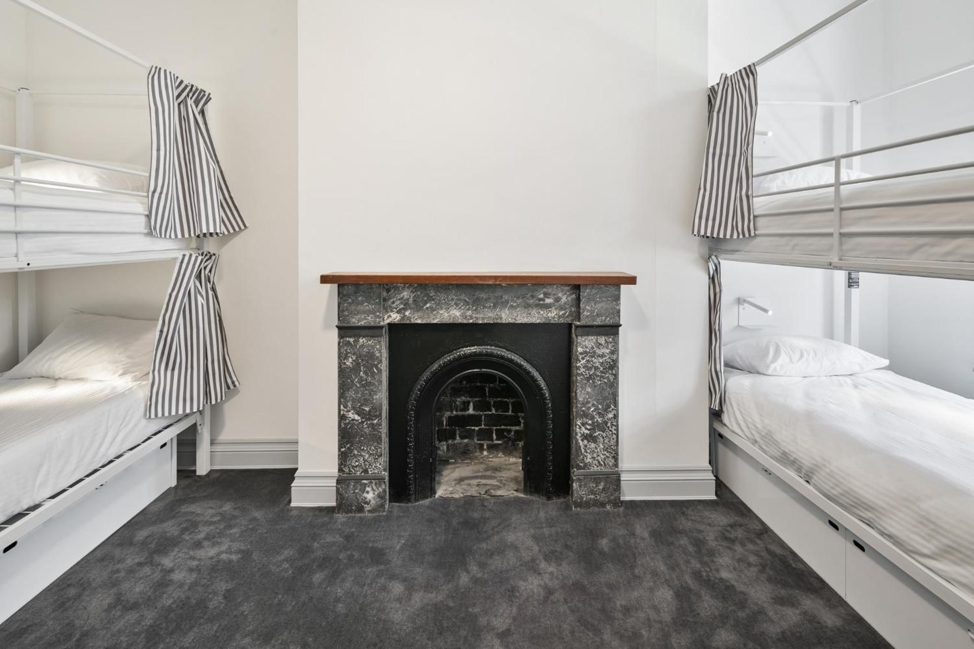 1 Person in 6-Bed Dormitory - Mixed