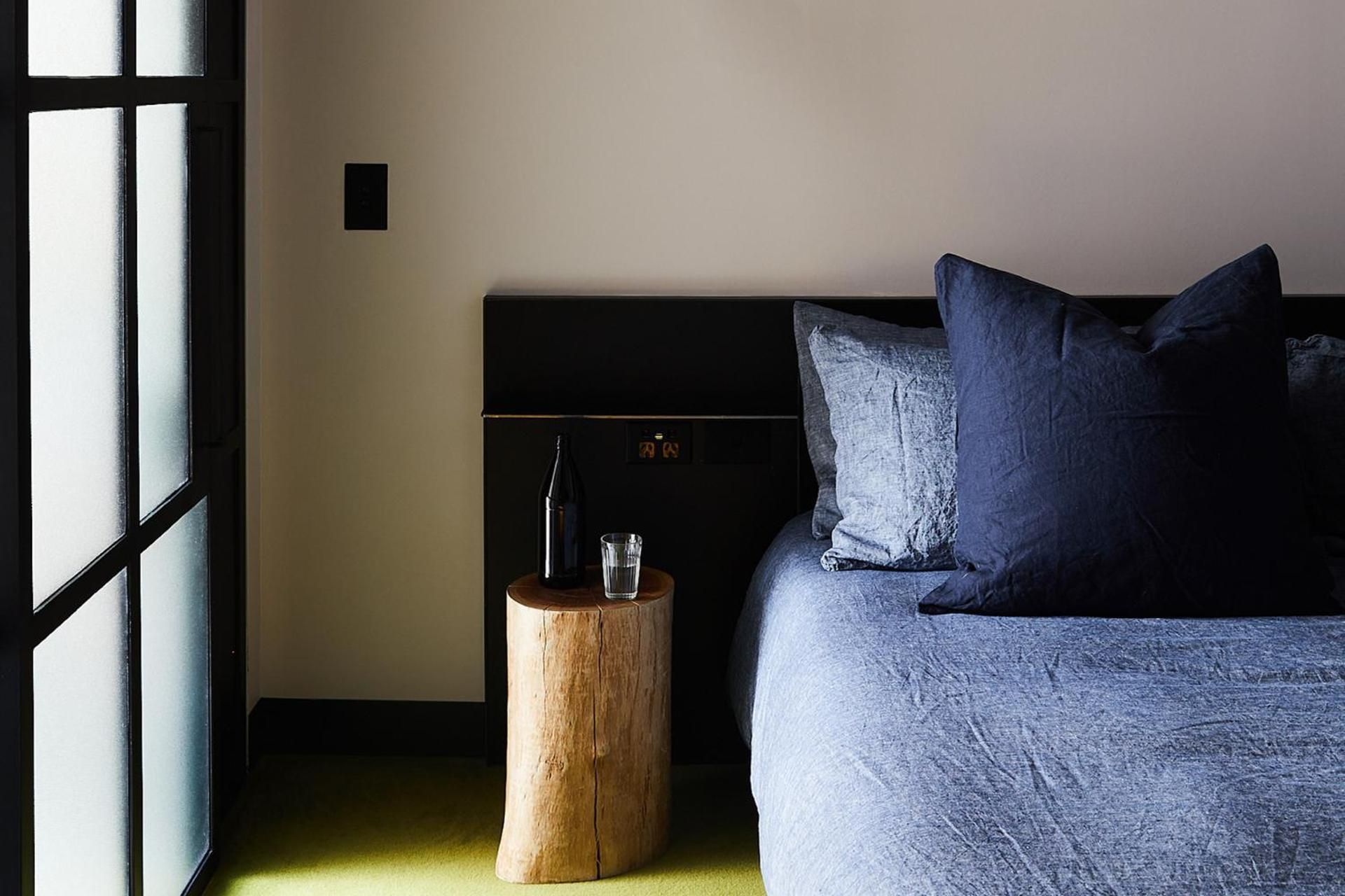 Paramount House Hotel Small Room - Queen 3