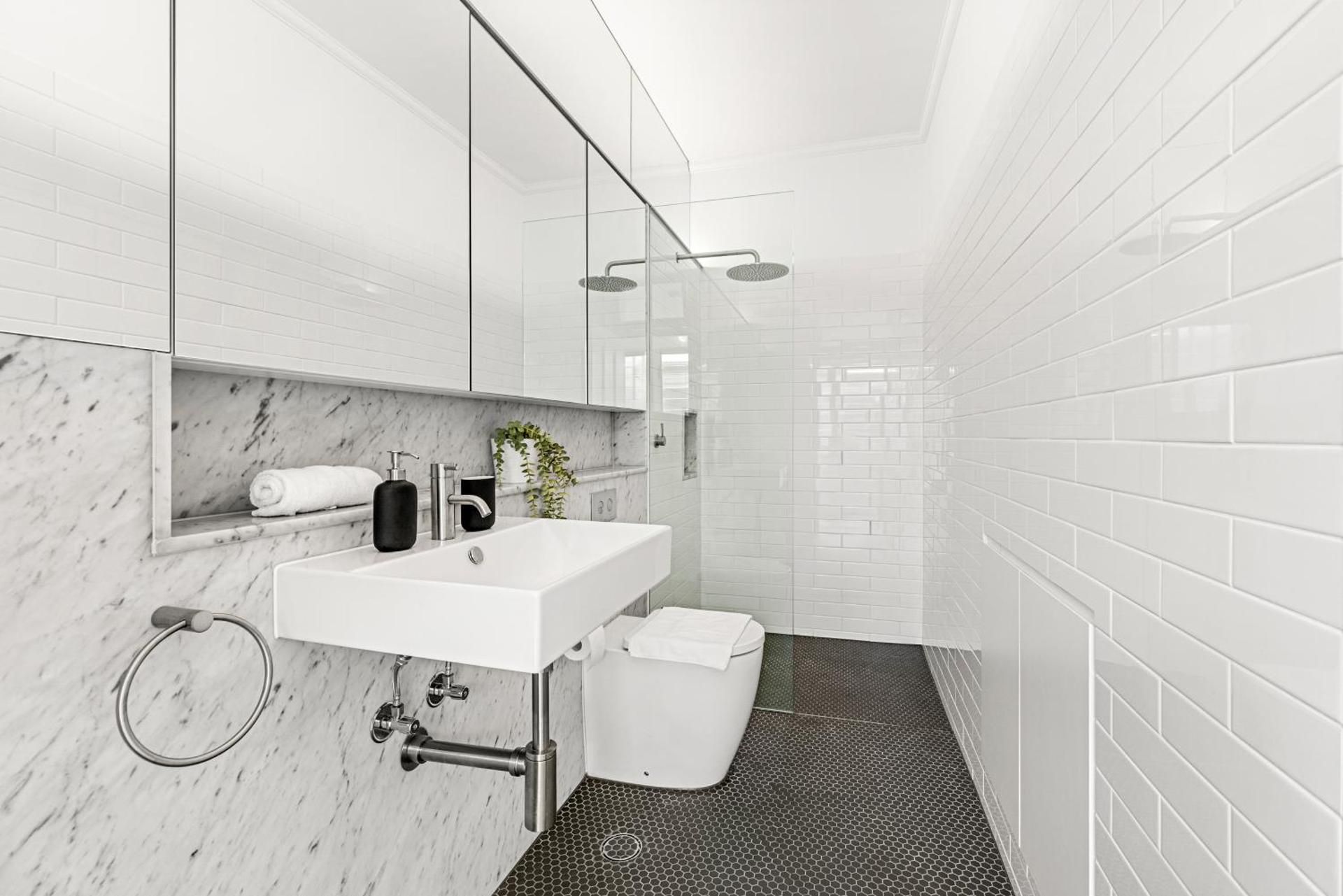 2-4 Trinity Avenue Apartment 2