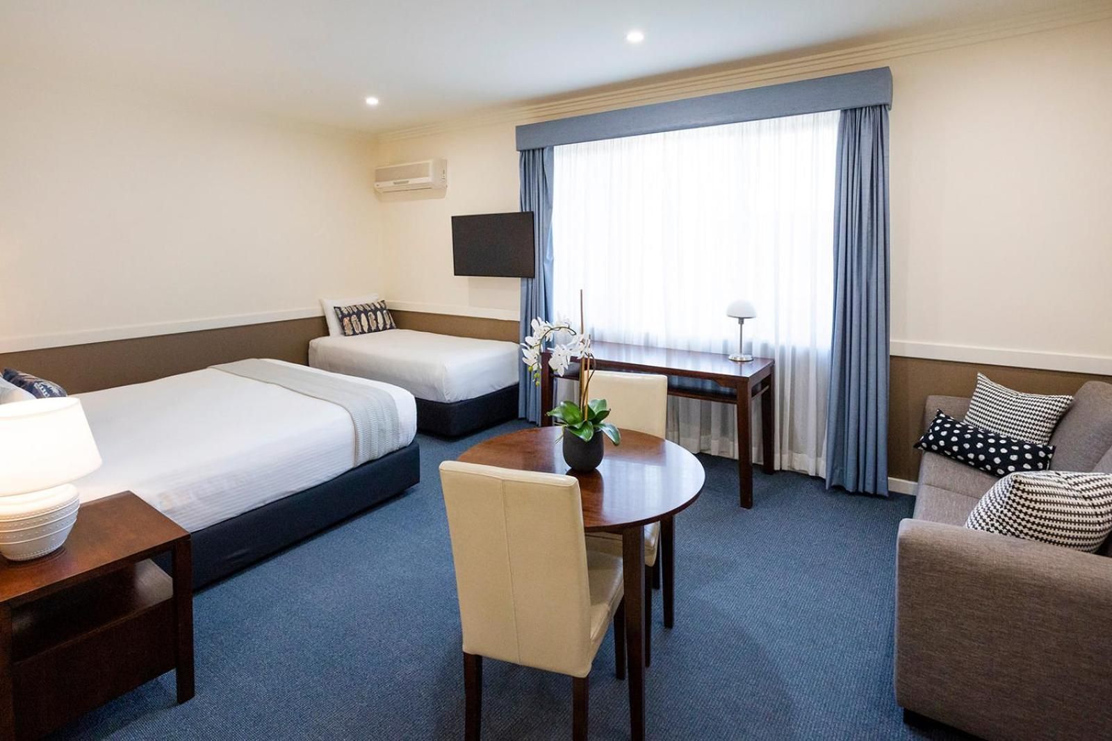 King Room with Roll-In Shower - Disability Access