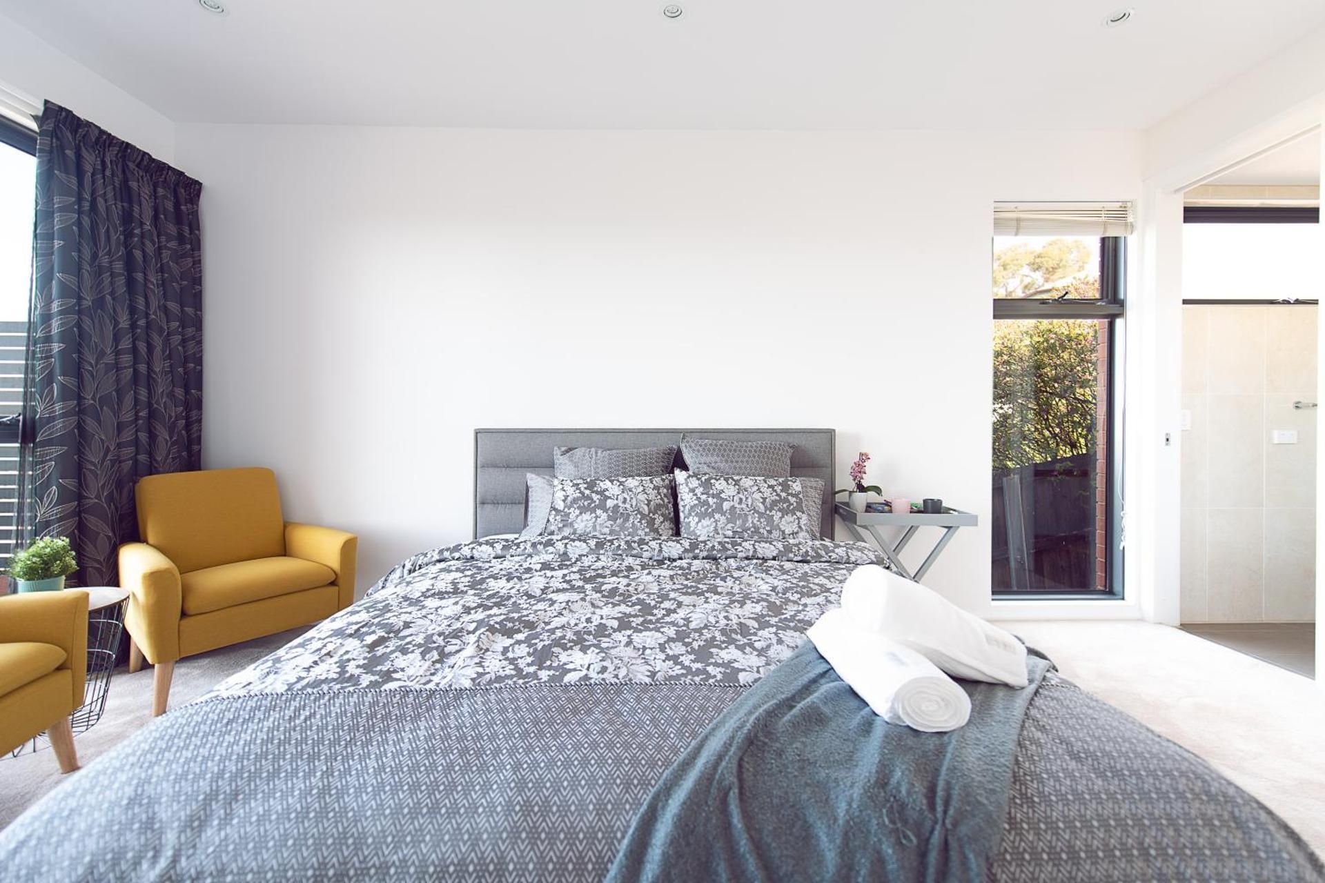 King Room with Balcony