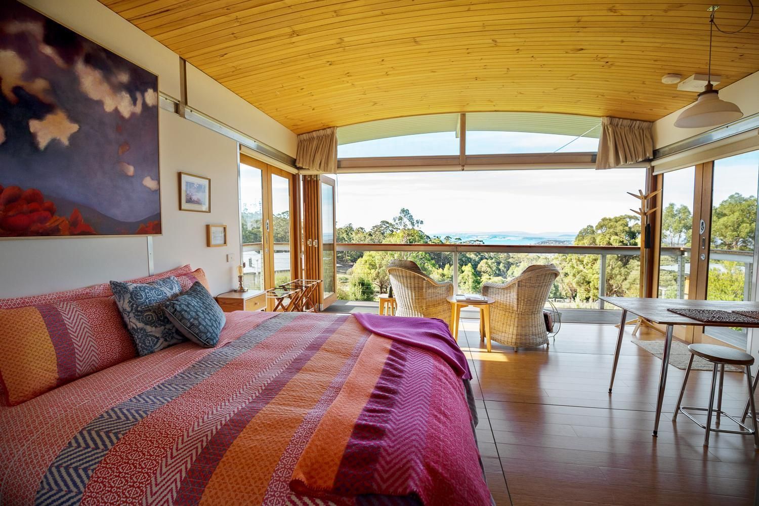 Deluxe Double or Twin Room with Ocean View - The Vanilla Pod