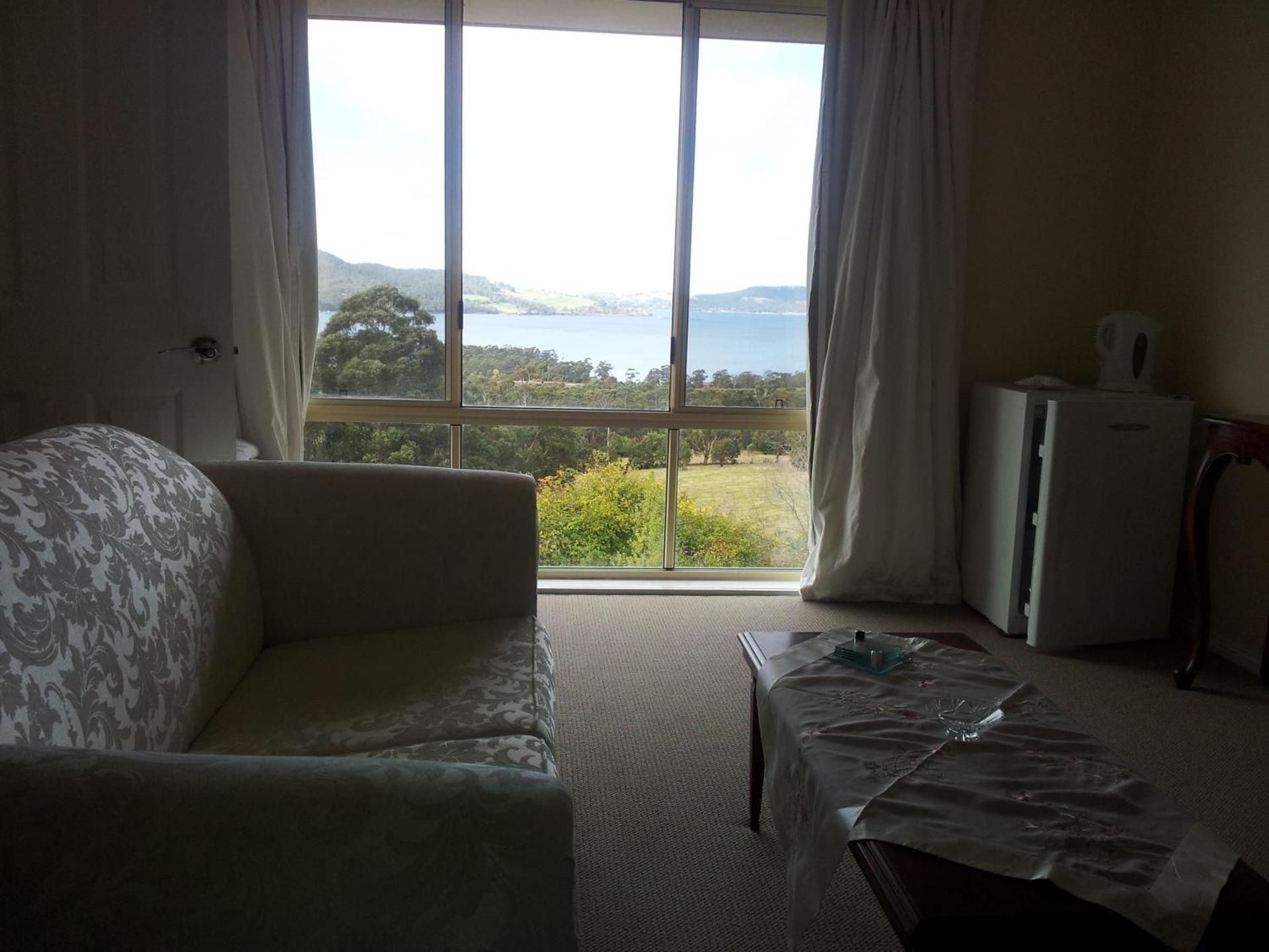 Deluxe King or Twin Room