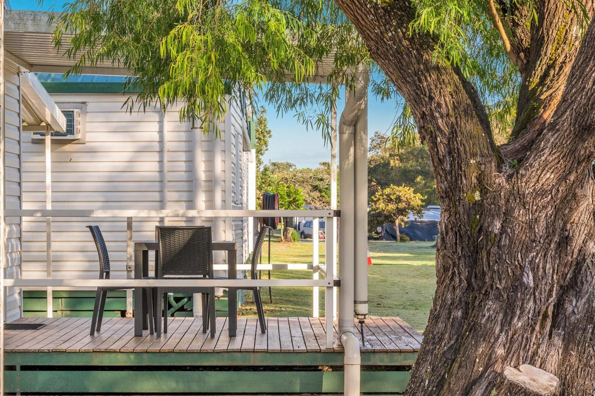 Family Cabin 5 (Pet Friendly)