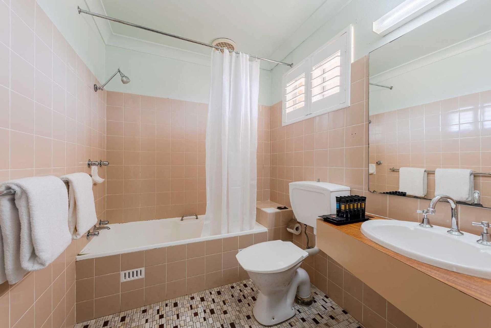 Standard Family Room