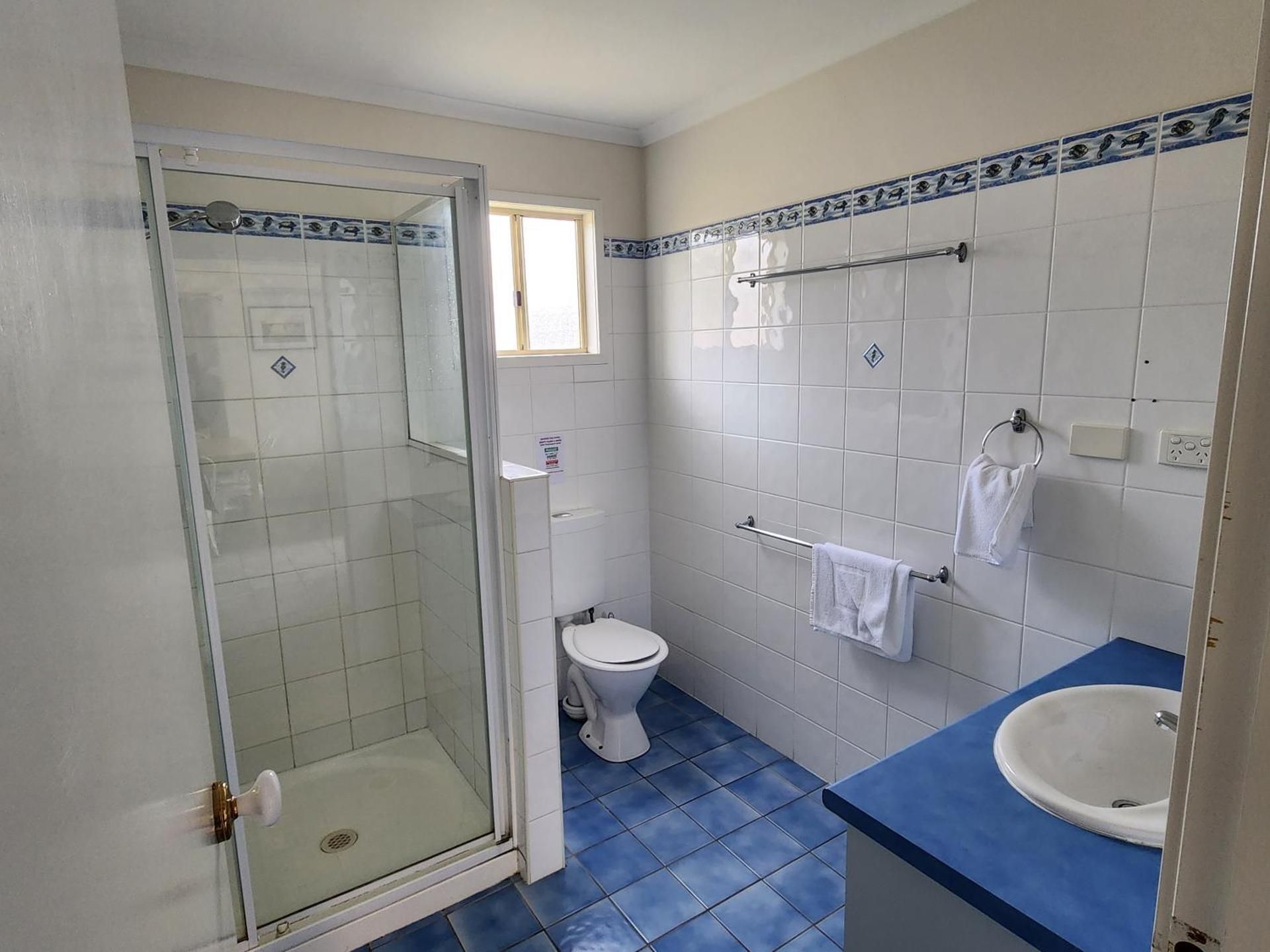 Snug Cove Two-Bedroom Villa (6 Guests) - No Pets Allowed