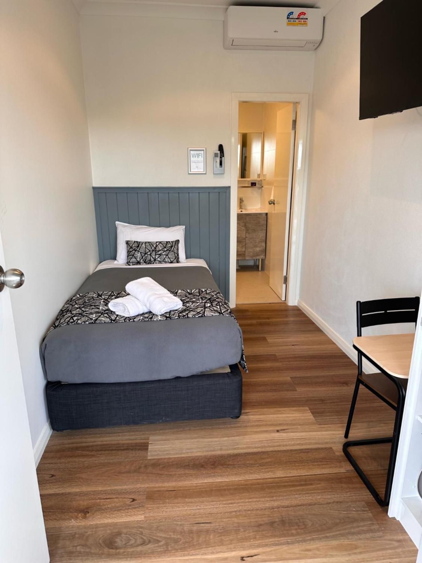 Budget Single Room