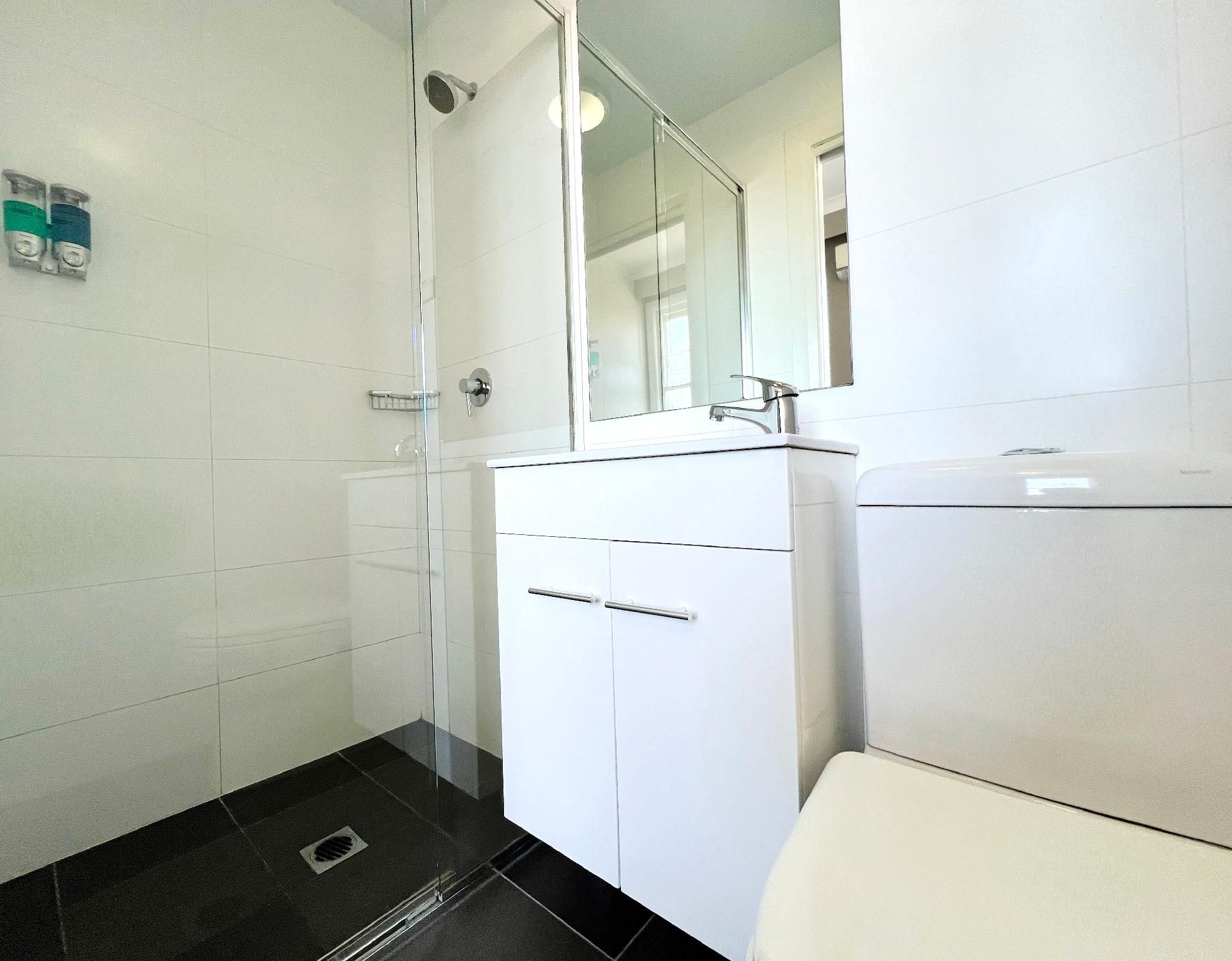 Standard Twin Shared Facilities