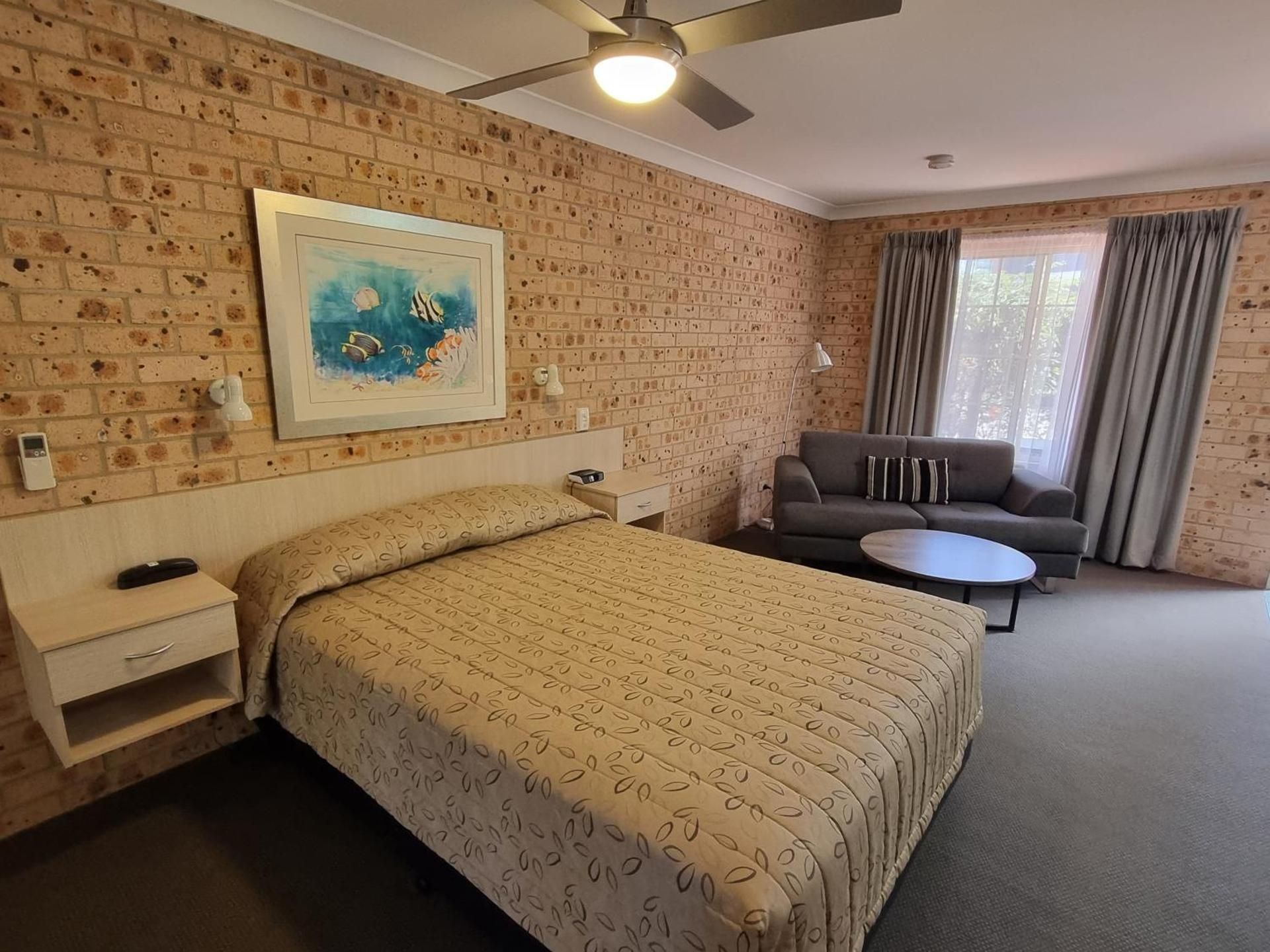 Deluxe Spa Suite