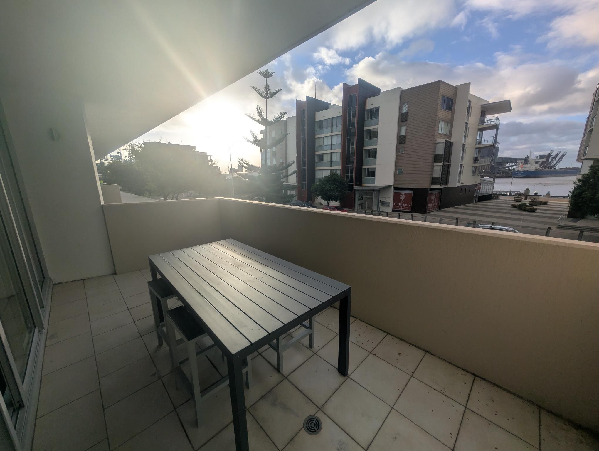 Honeysuckle Executive Suites One Bedroom Apartment