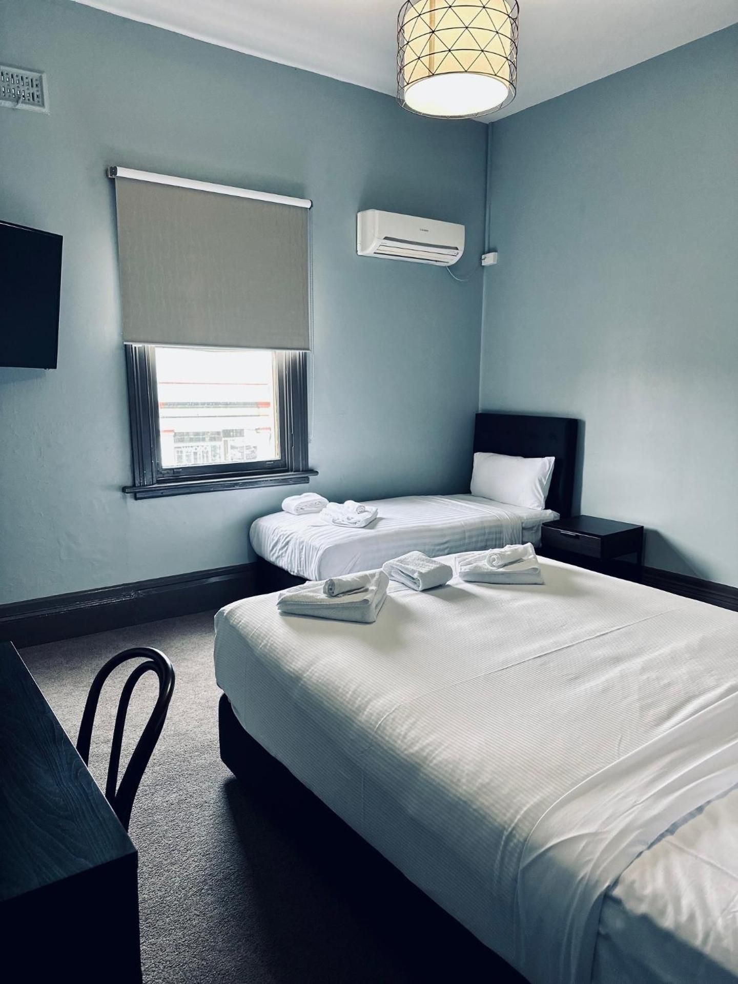 Basic Triple Room