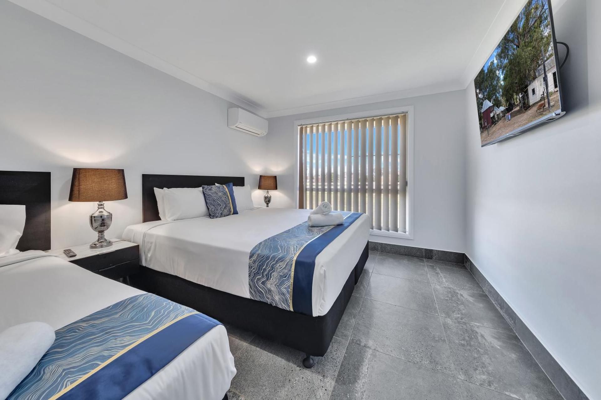2 Bedroom Family Suite
