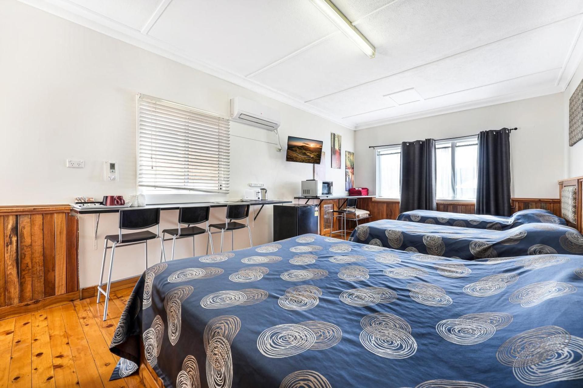 Pet Friendly Family Room