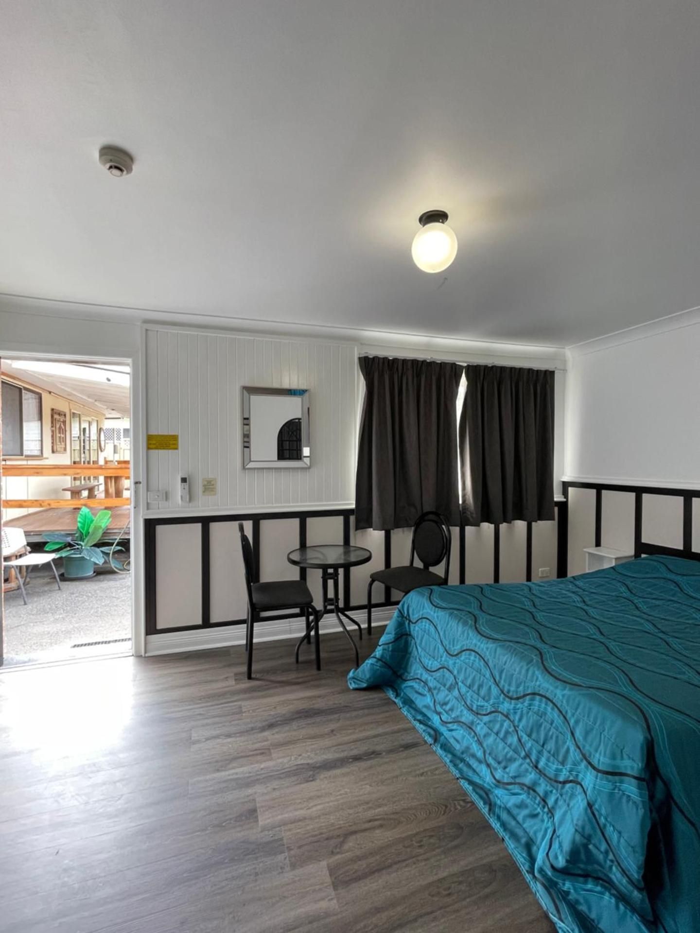Queen Room - Disability Access