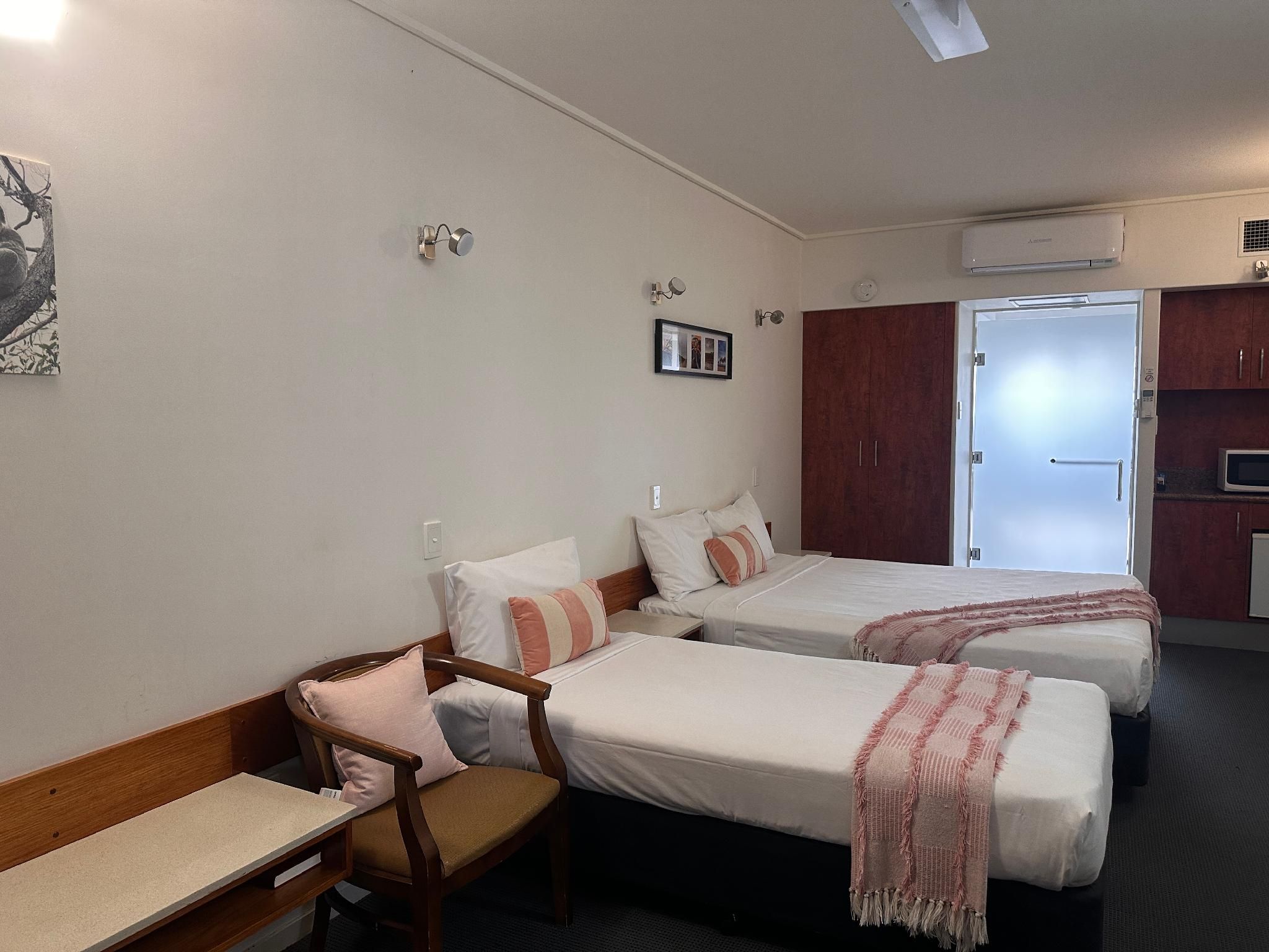 Twin Room - Disability Access, No Pets Allowed