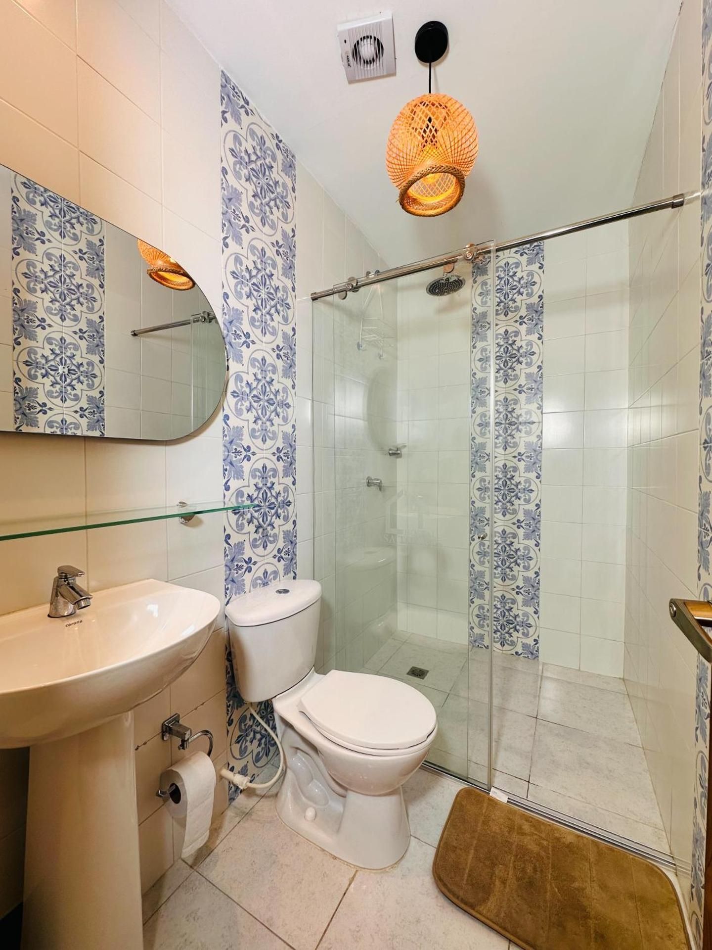 Double Room Private Bathroom