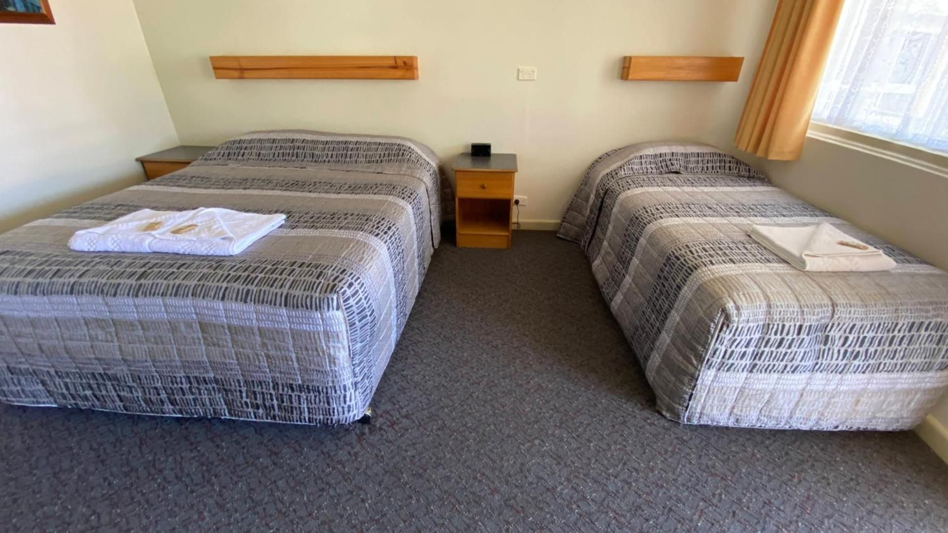 Deluxe Single Room