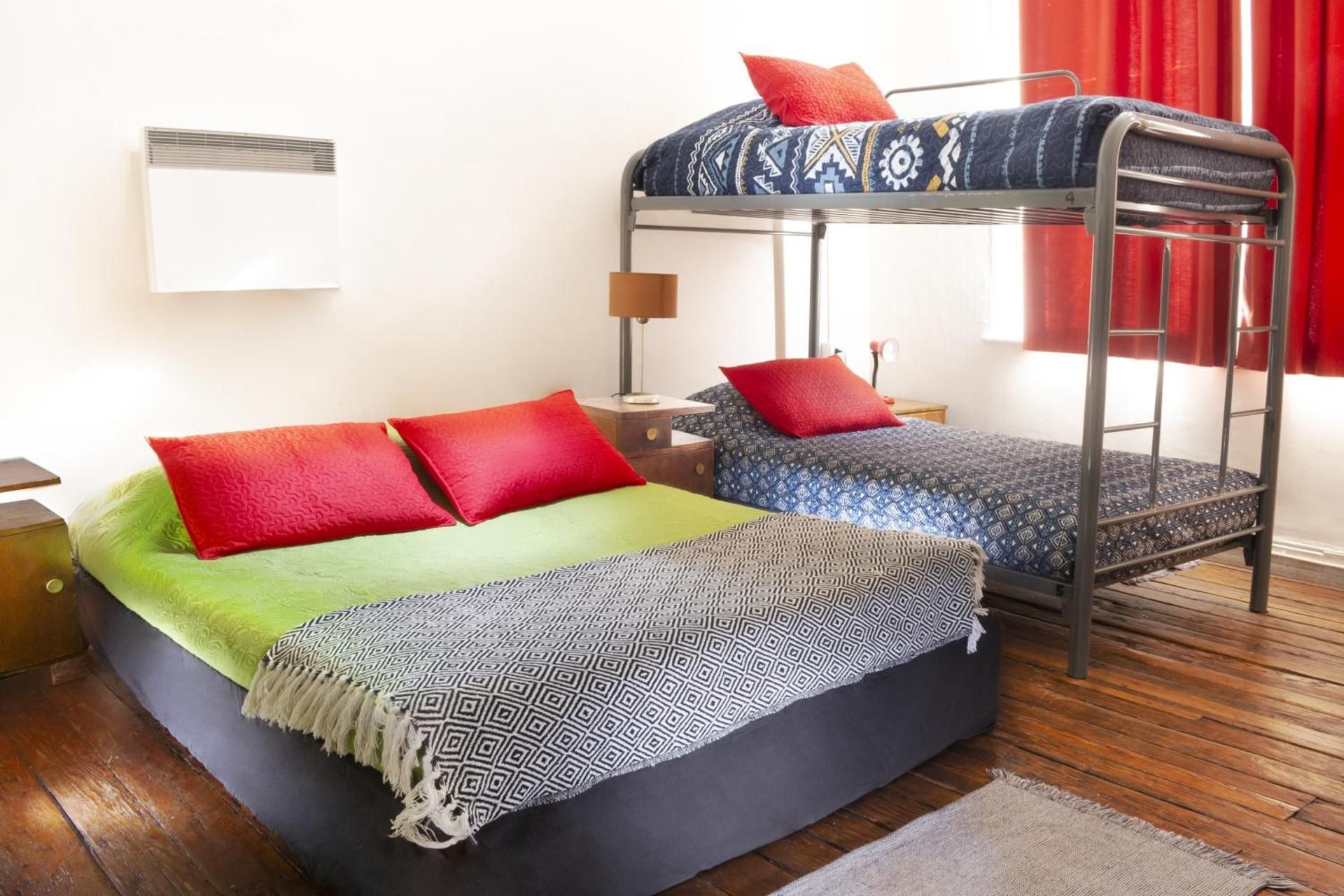 Bed in 3-Bed Mixed Dormitory Room