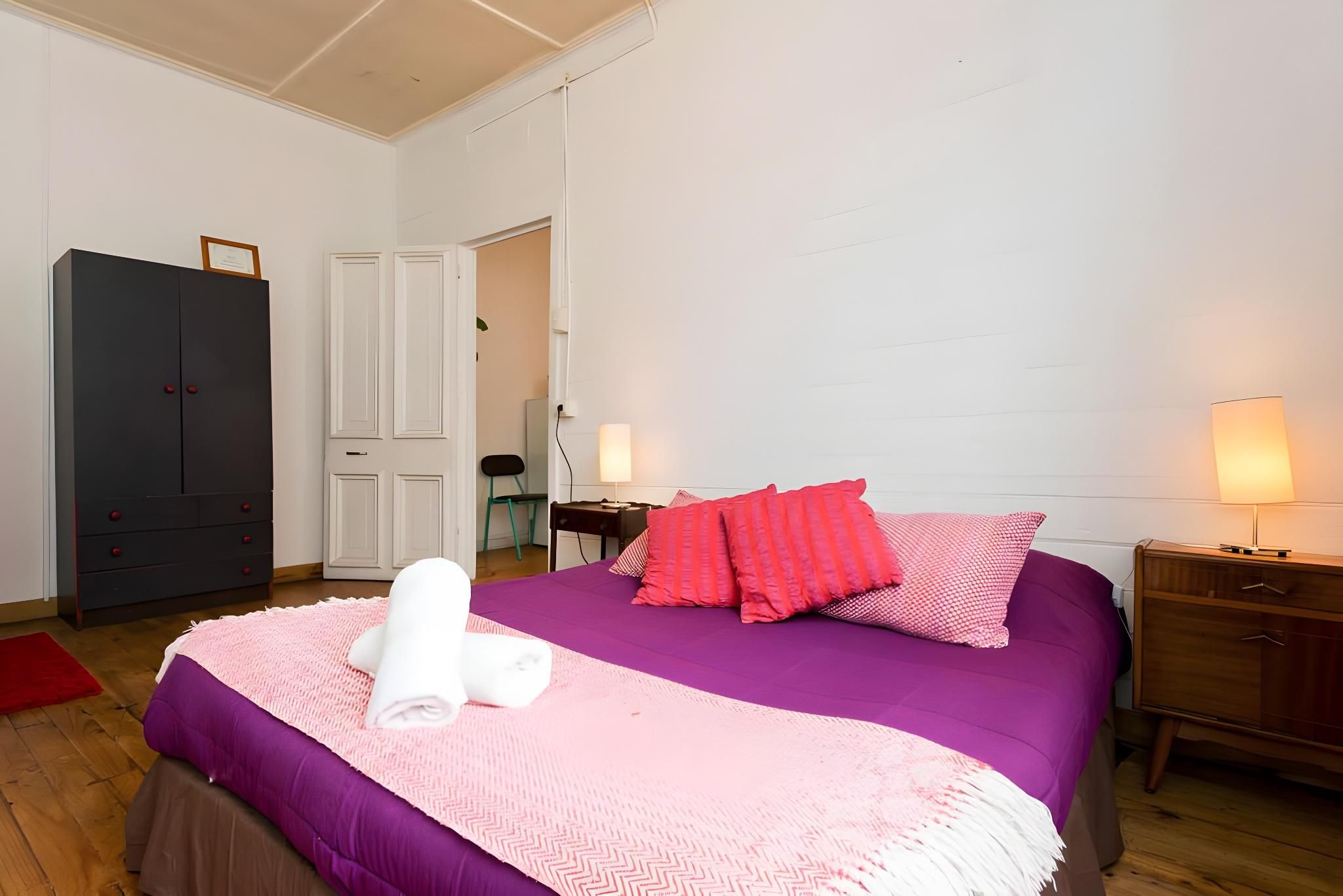 Economy Quadruple Room with Shared Bathroom
