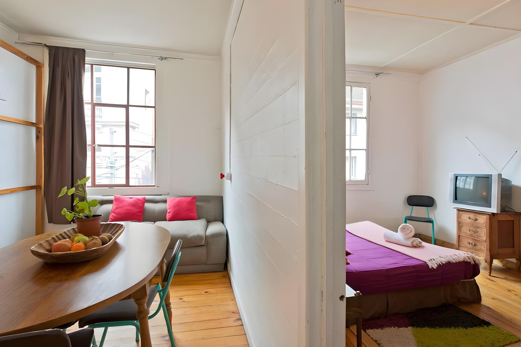 One-Bedroom Apartment