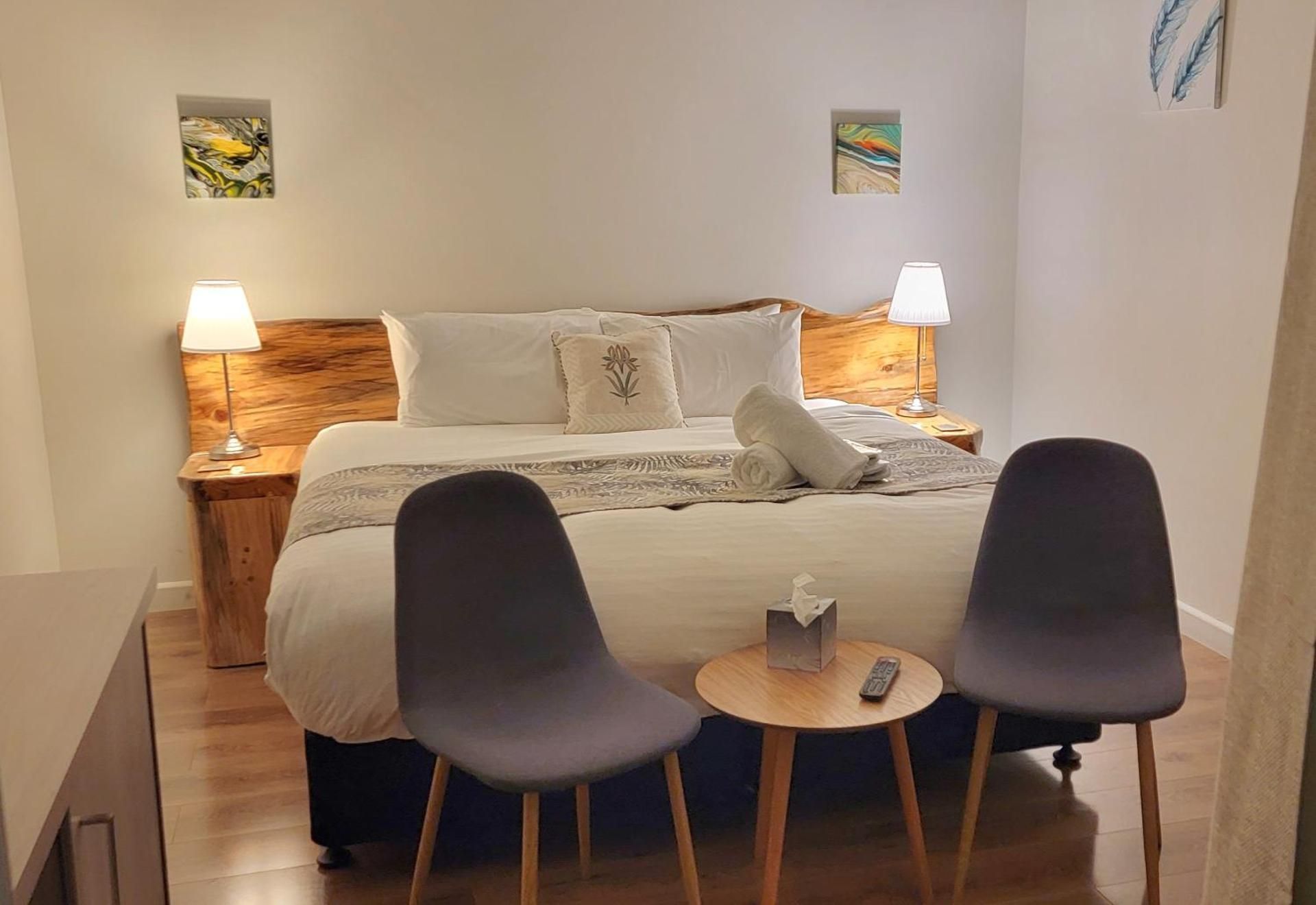 Merry Mary King Room with Spa Bath