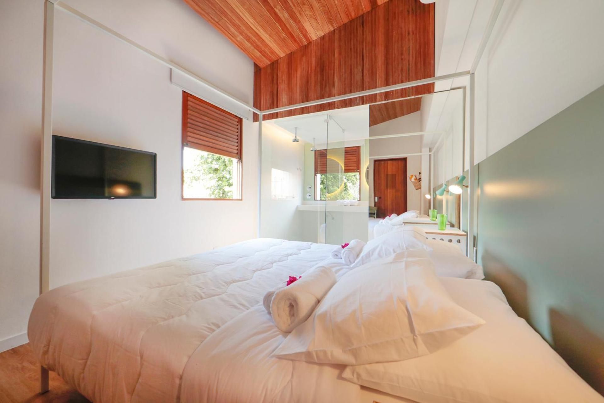 Suite with Garden View