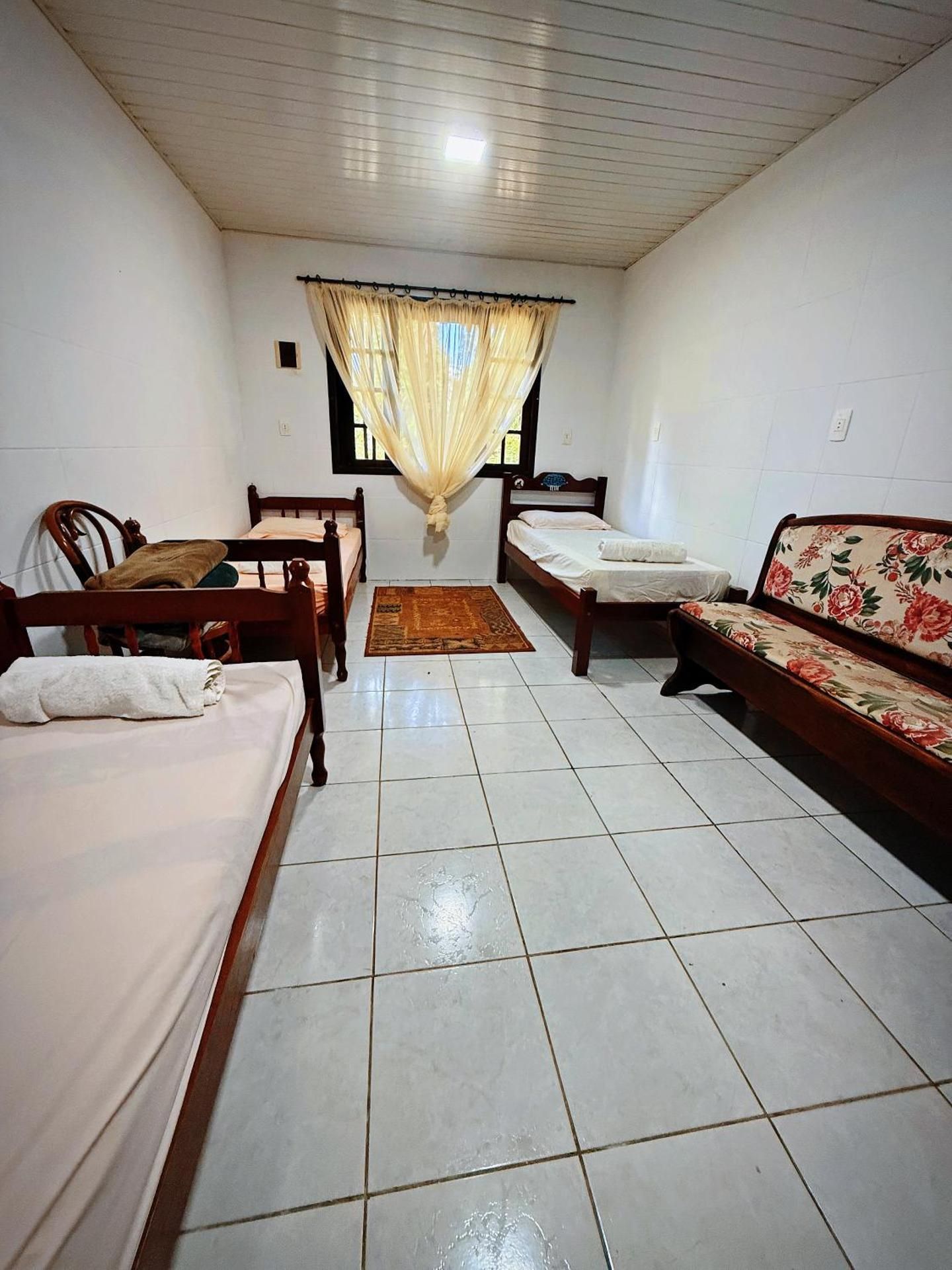 Basic Triple Room