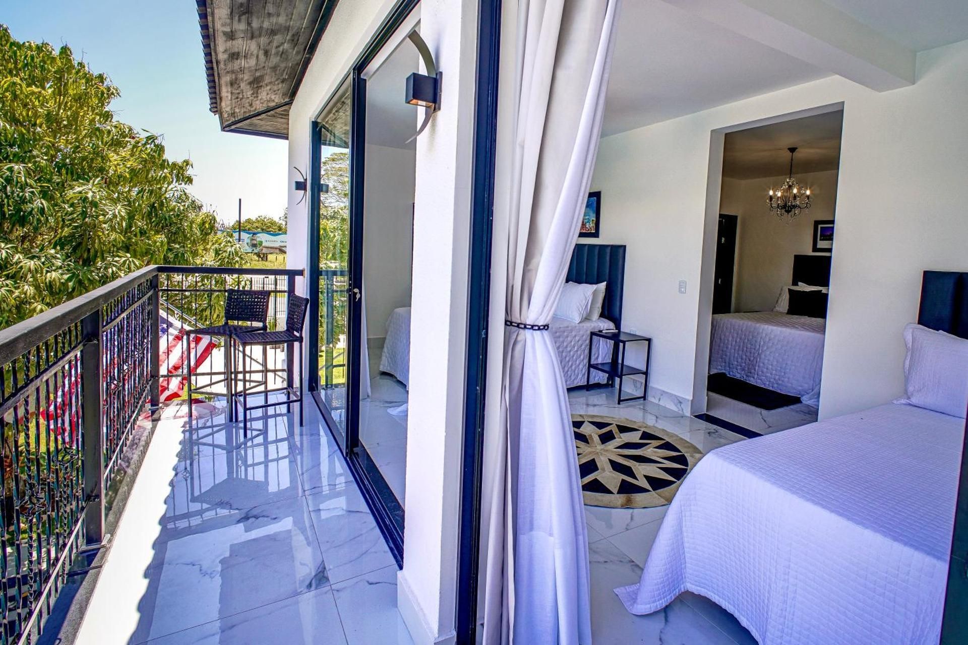 Luxury Triple Room